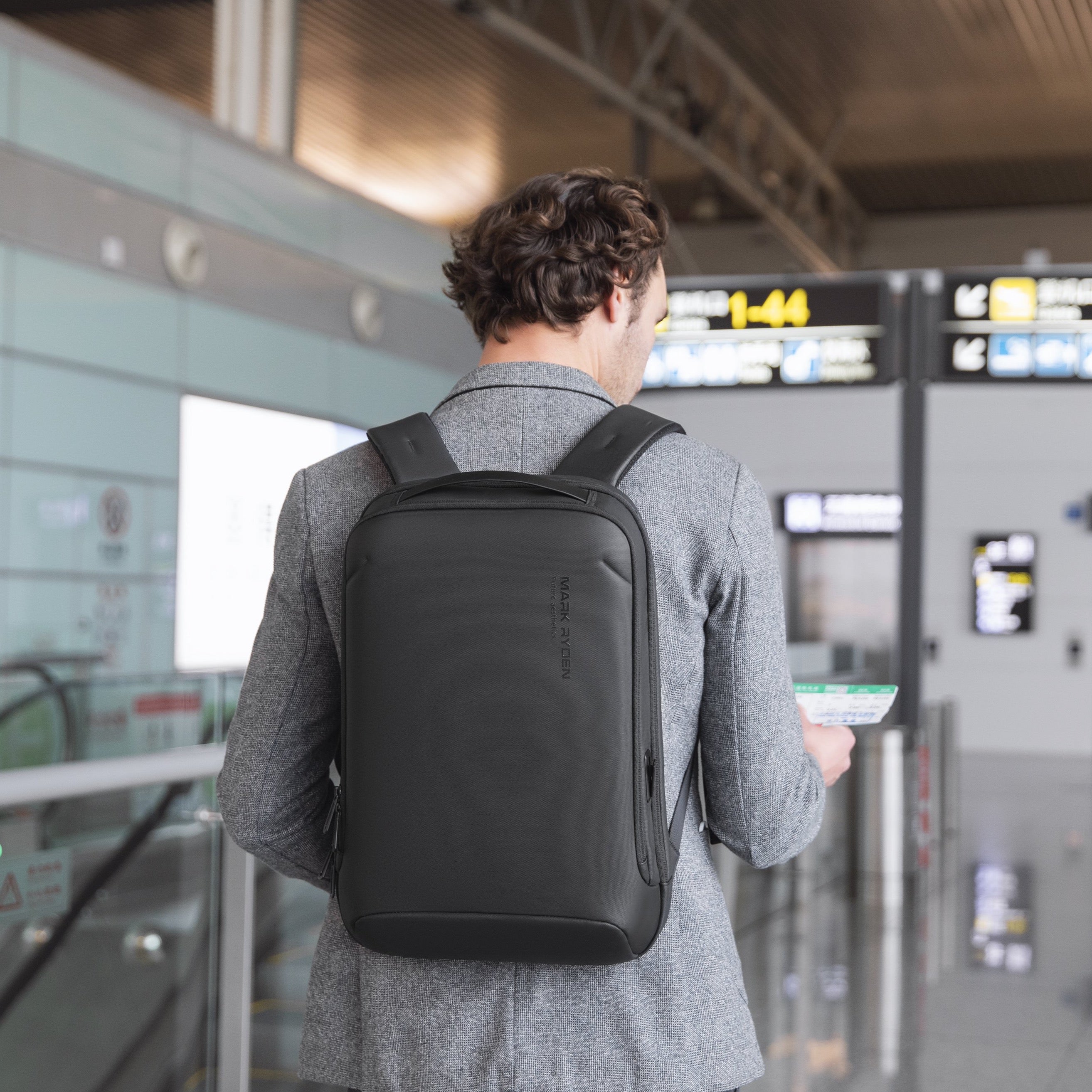Campus Backpack for College Students - Durable & Stylish School Bag with Laptop Compartment - Perfect for Classes, Travel & Everyday Use