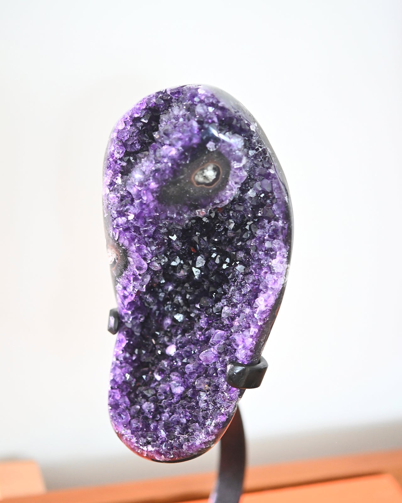 Natural Amethyst Crystal Geode on Wooden Stand - 3.8lbs Healing Stone for Home Decor, Meditation & Spiritual Gifts