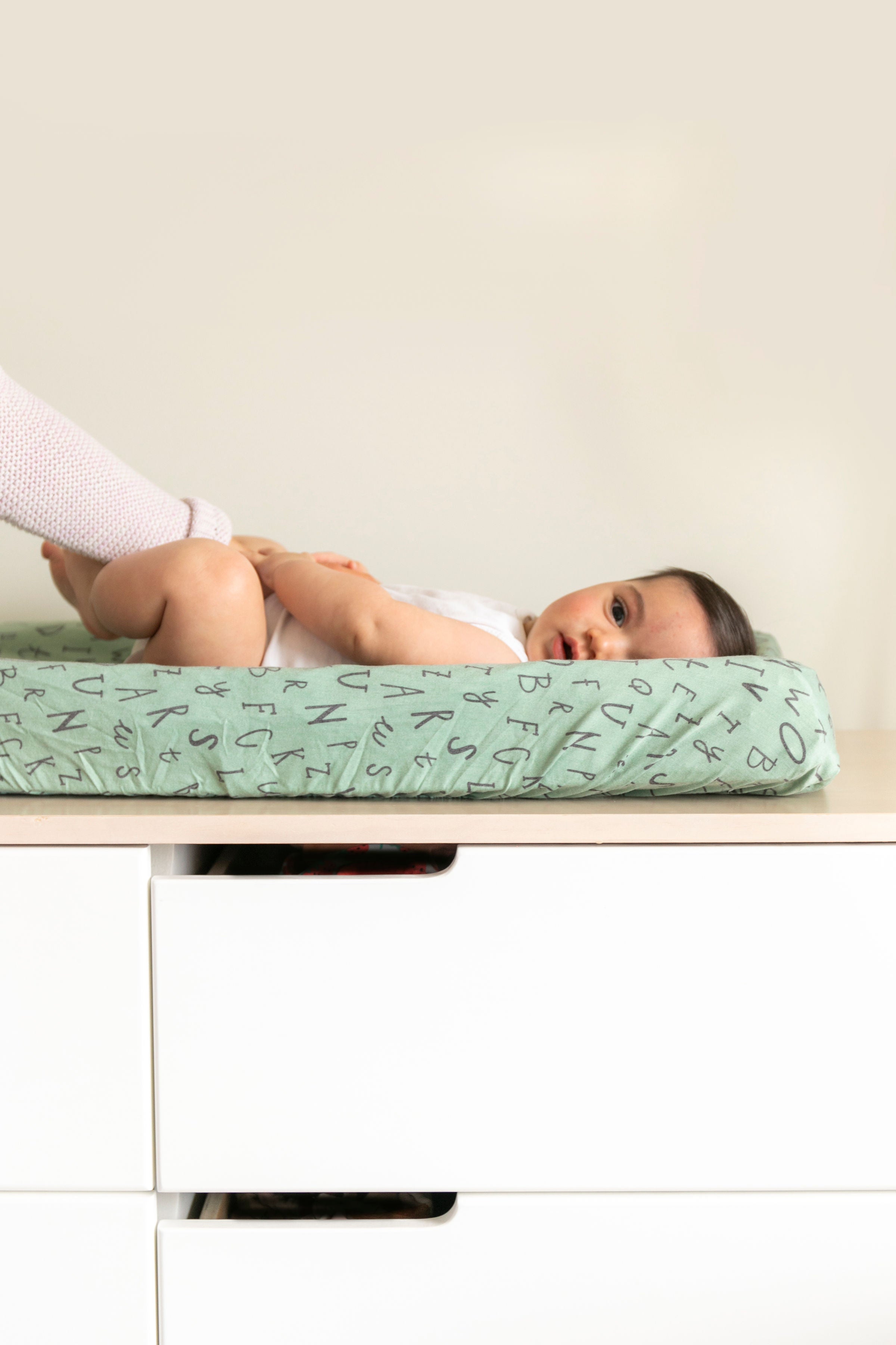 Premium Soft Knit Diaper Changing Pad Cover - Breathable & Washable Baby Changing Mat Cover for Nursery, Travel & On-the-Go - Organic Cotton Baby Essentials (Grey)