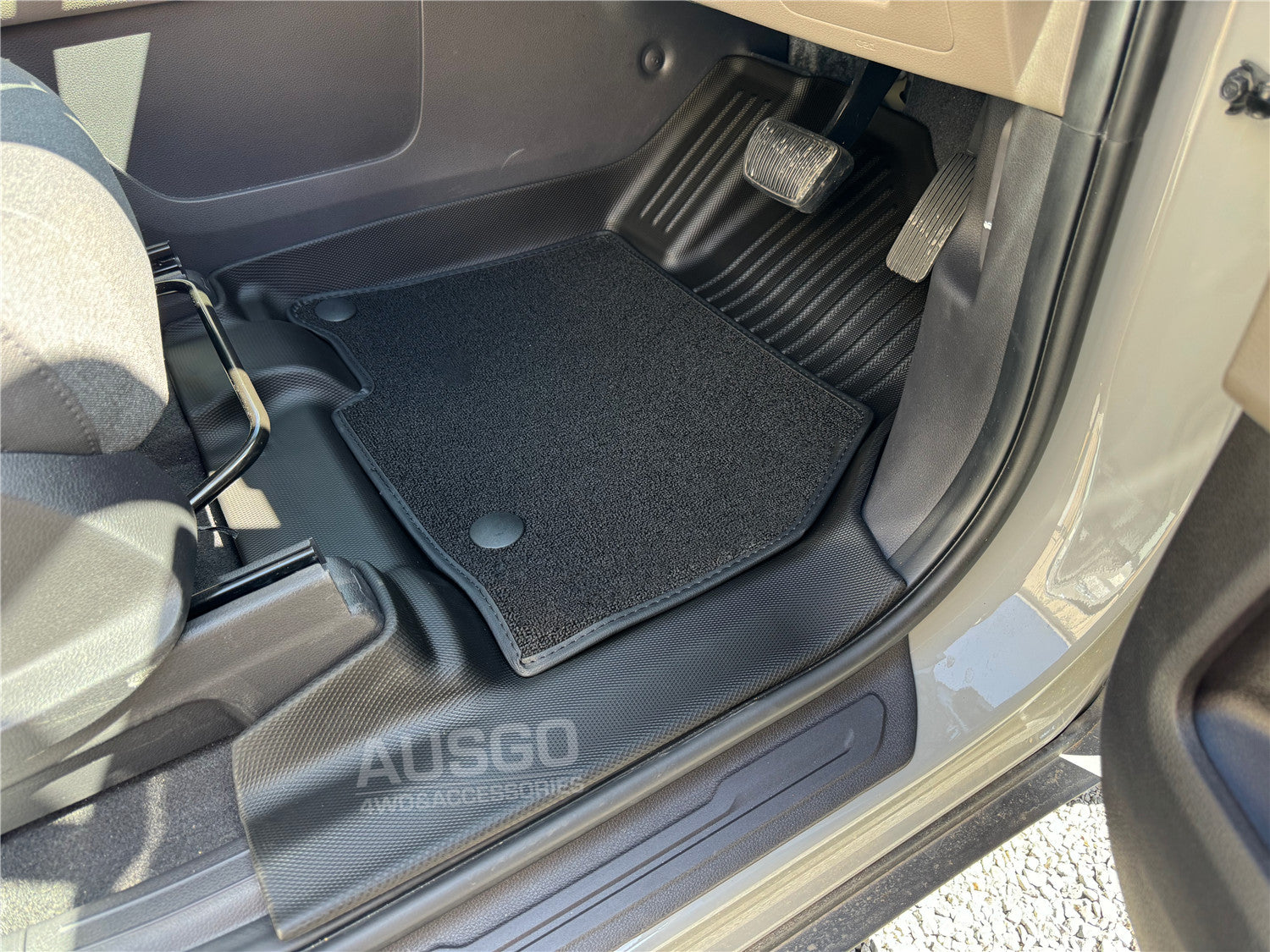 Premium Double Layer All-Weather Car Floor Mats for KIA Carnival KA4 Series (2020-2024) - Heavy Duty Protection & Easy Cleaning - Perfect for Road Trips, Daily Commute & Family Adventures