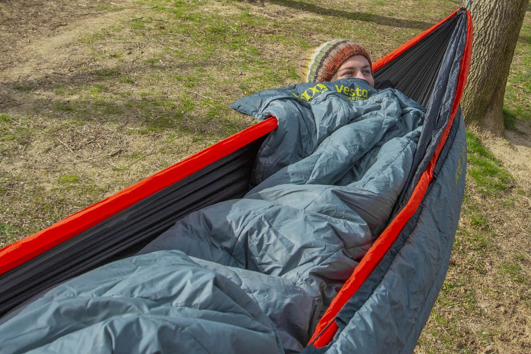 ENO Vesta TopQuilt - Ultralight Camping Blanket for Backpacking, Hiking & Outdoor Adventures - Perfect for Hammock, Tent & Travel Use
