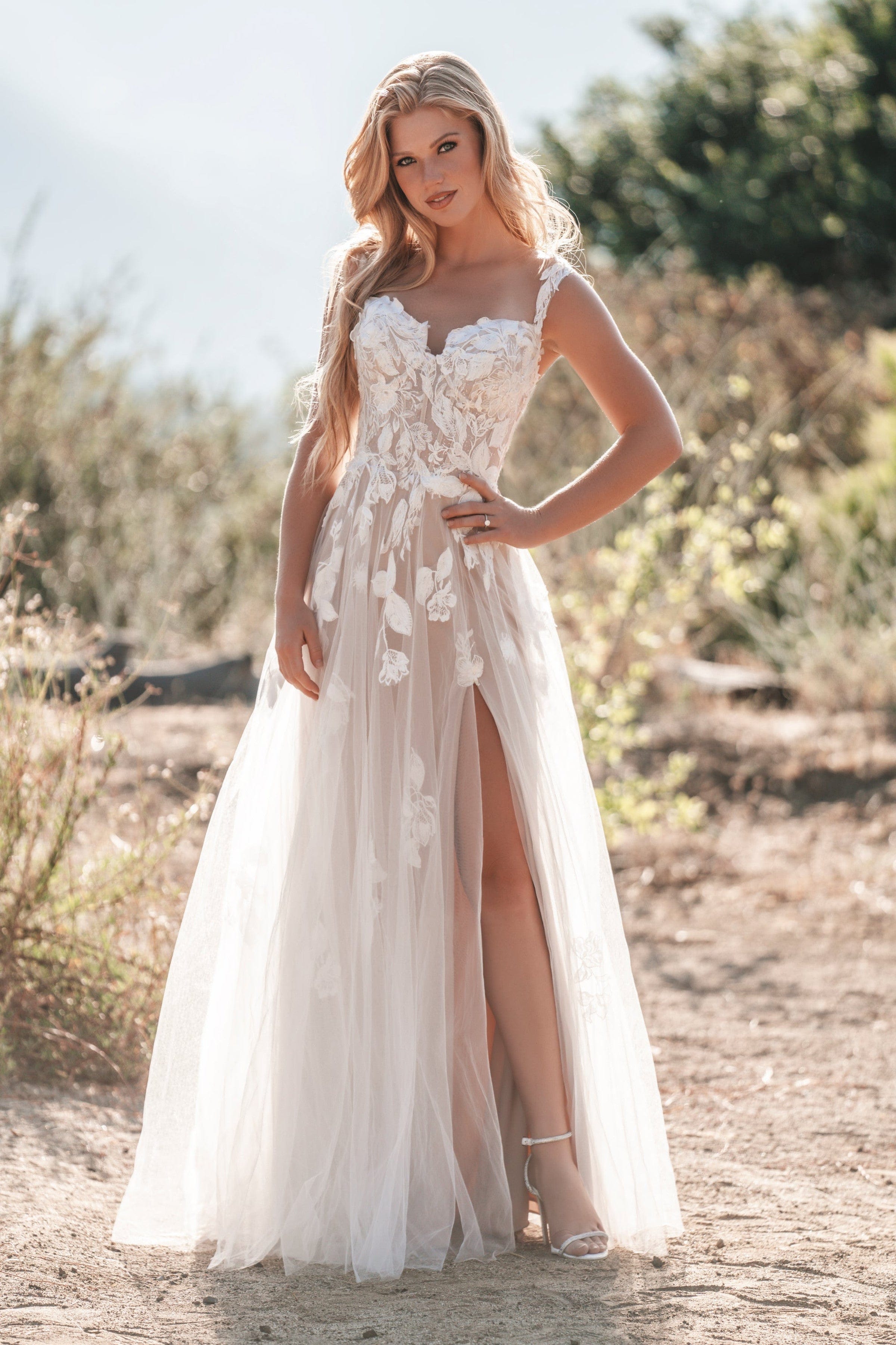 Allure R3702 Plus Size 22 Evening Gown - Elegant Formal Dress for Prom, Wedding & Special Occasions