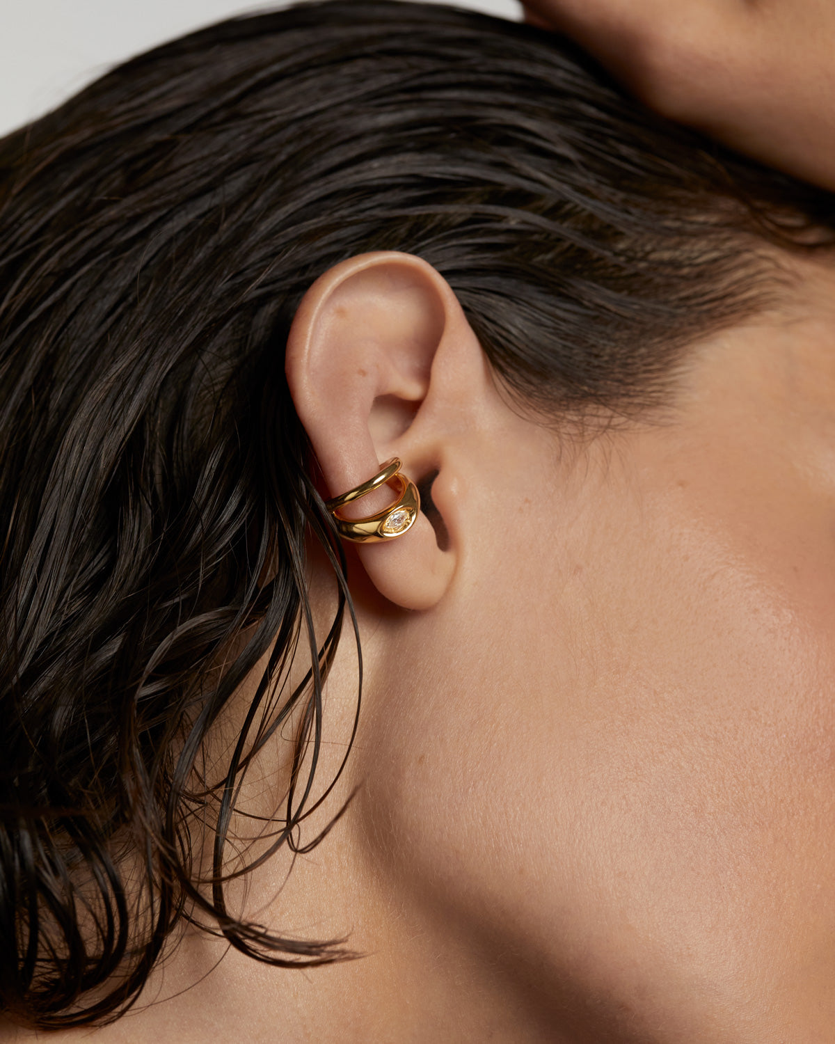 GRID Ura Ear Cuff - Trendy Cartilage Ear Cuff Jewelry for Women, Hypoallergenic Stainless Steel Earring for Helix & Outer Ear - Perfect for Parties, Weddings & Everyday Wear