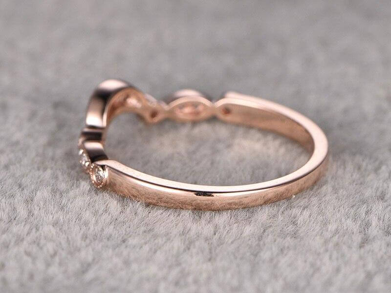 0.25 Carat 10k Rose Gold Moissanite Wedding Band - Vintage Flower Design Anniversary Ring for Women - Perfect for Bridal, Engagement & Romantic Gift Occasions