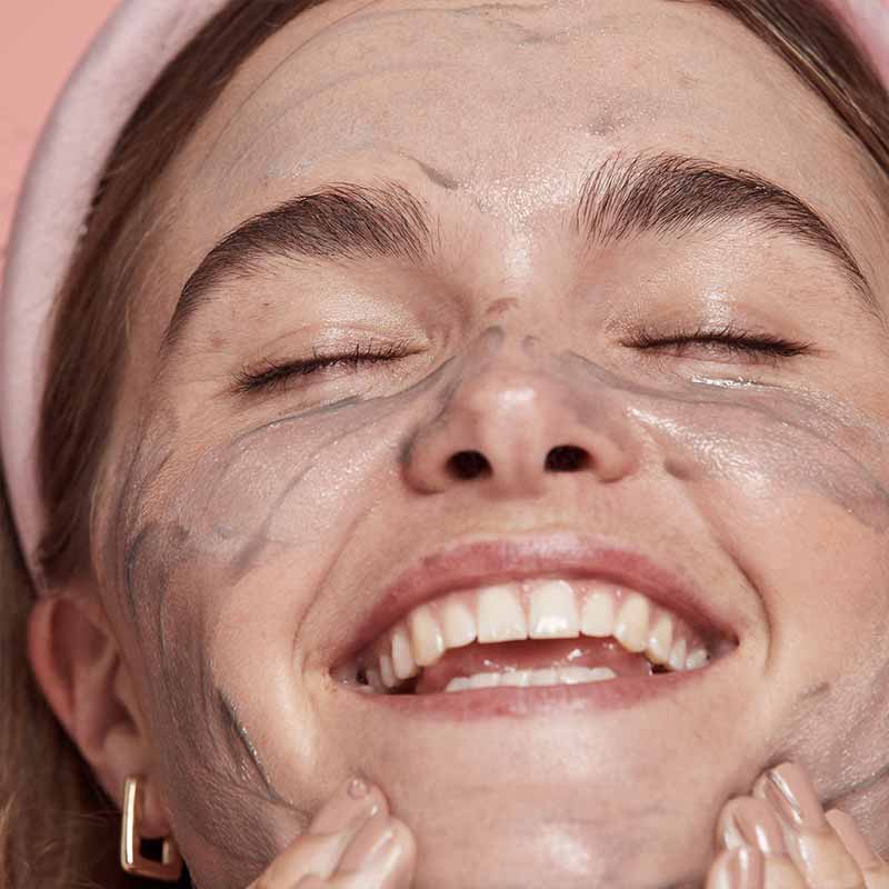 Frank Body Charcoal Face Cleanser - Detoxifying & Purifying Facial Wash for Acne-Prone Skin | Deep Cleansing & Oil Control | Perfect for Daily Skincare Routine & Travel