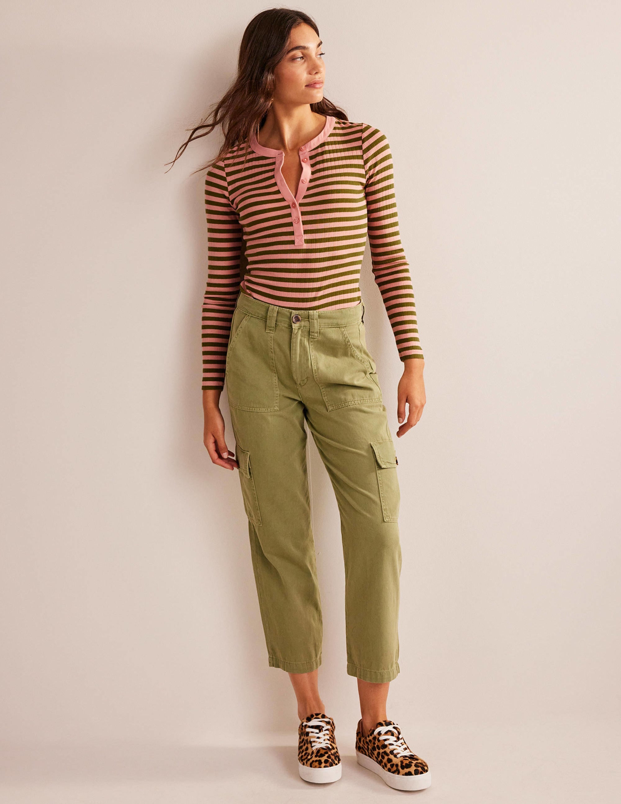 Anna Rib Henley T-Shirt for Women - Rosette Blush & Olive Green - Casual Comfort Top for Everyday Wear, Date Nights and Weekend Outings