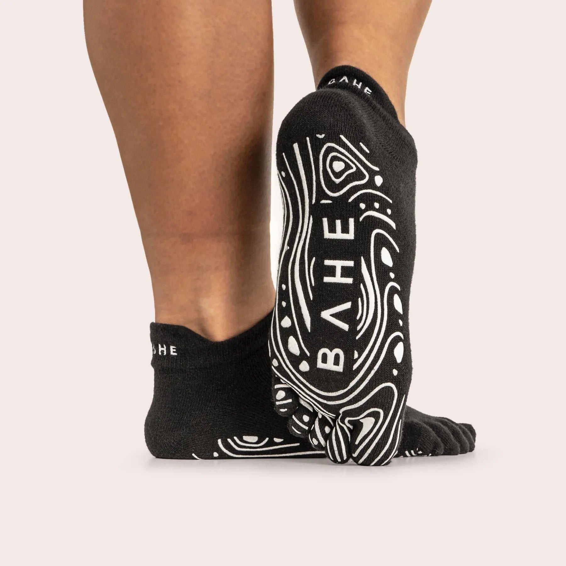 BAHE Non-Slip Grippy Socks for Adults - Anti-Skid Closetoe Socks in Anthracite - Perfect for Yoga, Workout, and Home Use