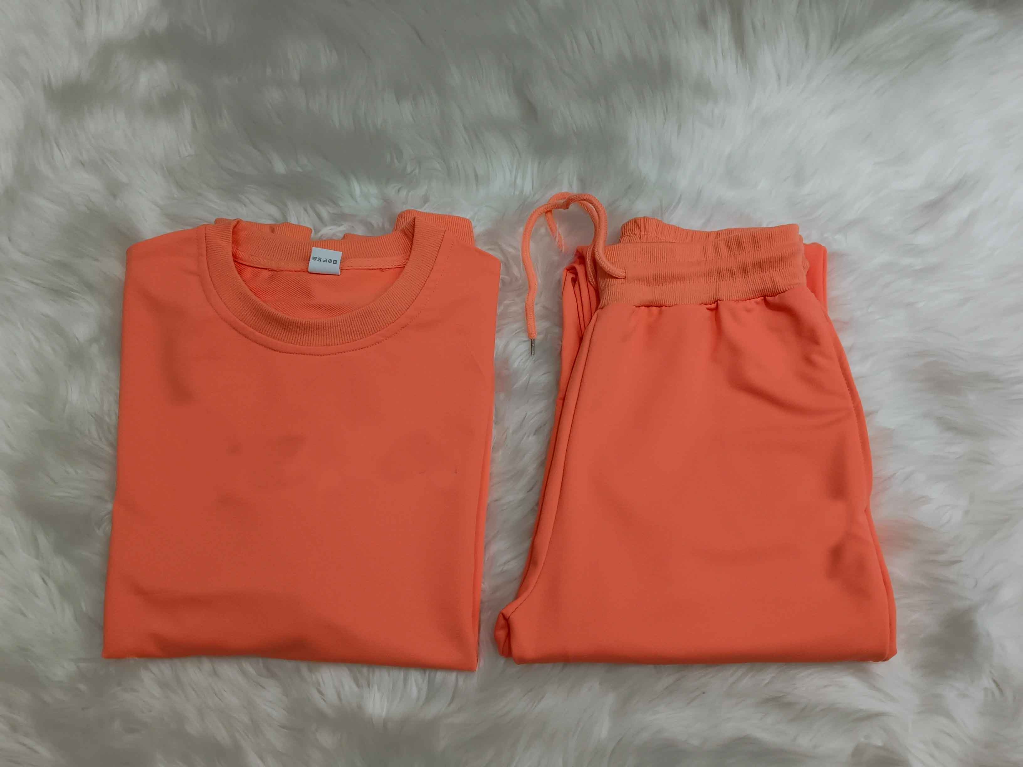 Women's Casual 2-Piece Outfit Set - Comfortable T-Shirt & Shorts Lounge Wear for Summer, Travel, and Home Relaxation