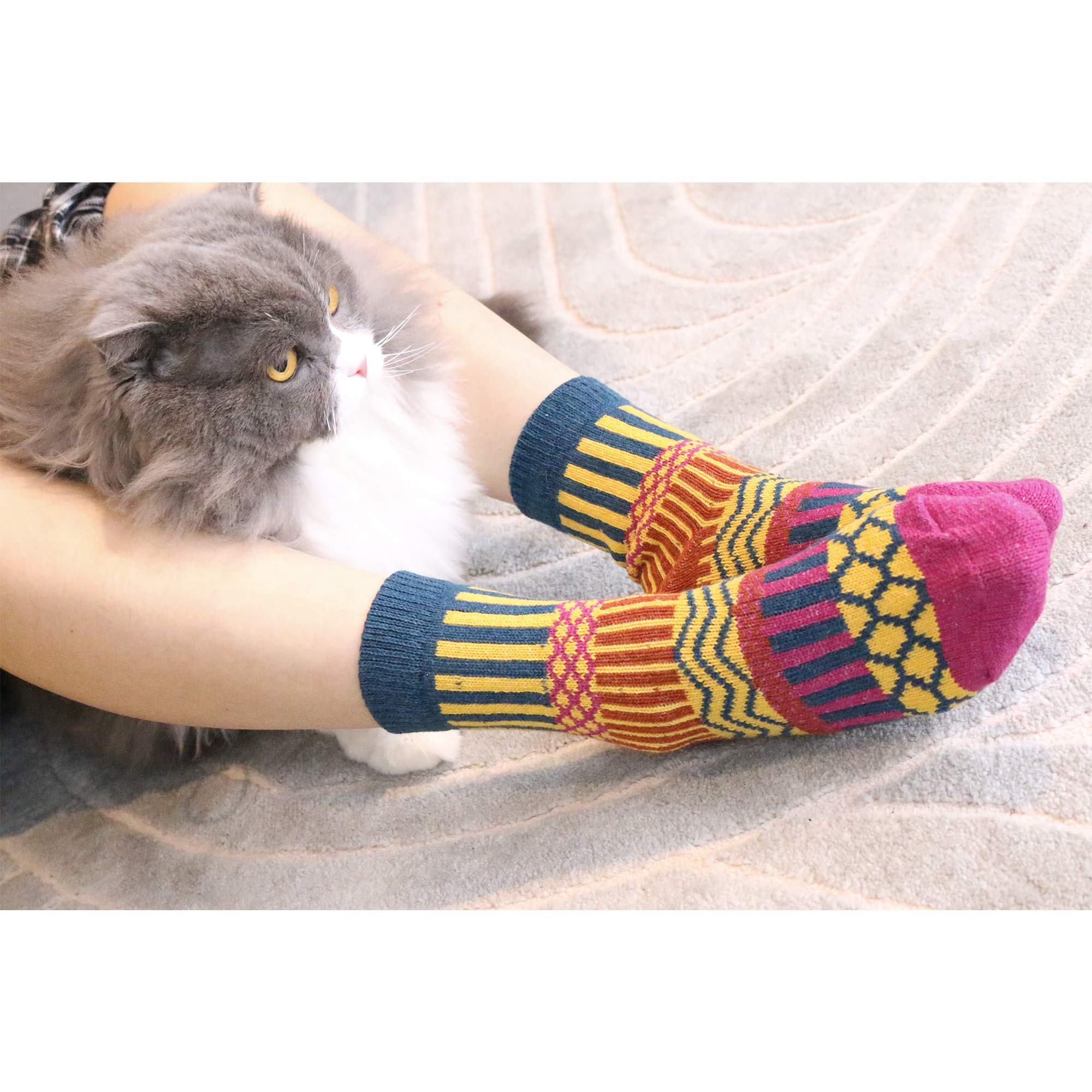 Vintage Knit Winter Socks for Women - 5 Pack Warm Fuzzy Crew Socks - Cozy Cabin & Gift Idea