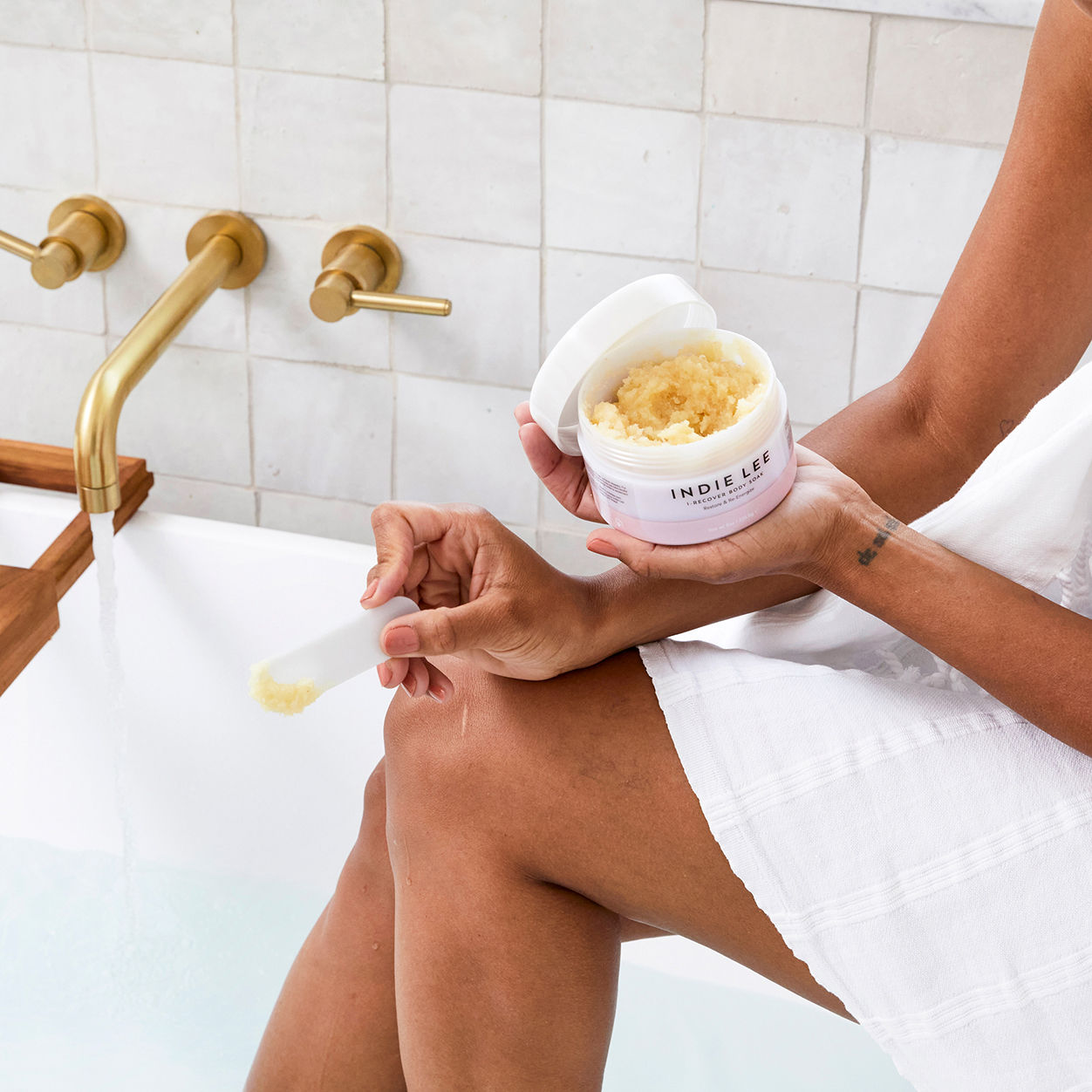 Natural I Recover Body Soak - Detoxifying Mineral Bath Soak for Muscle Relief & Relaxation - Perfect for Post-Workout Recovery & Stress Relief