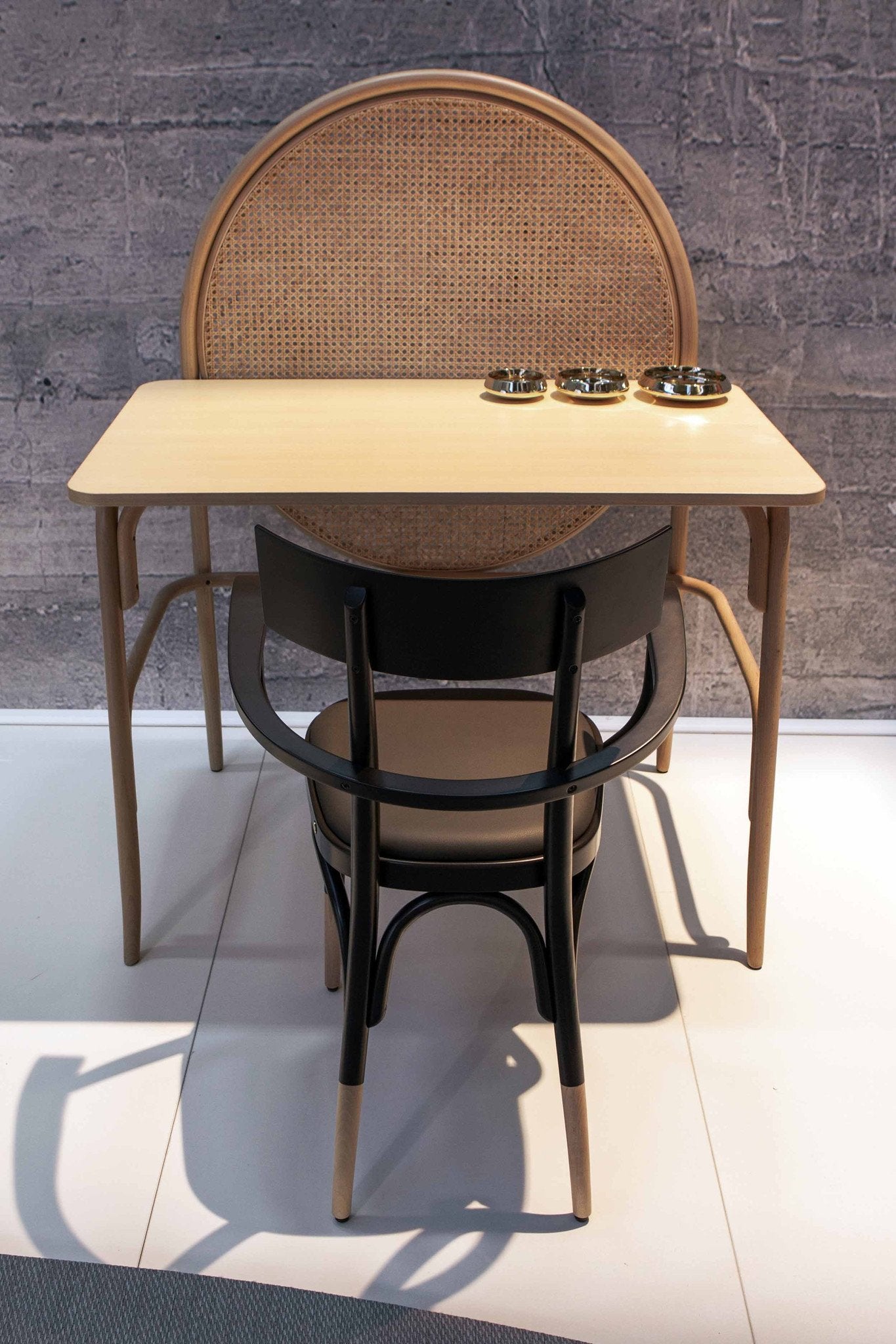 GTV Allegory Bentwood Desk - Modern Wooden Writing Desk for Home Office, Study & Workspace - Stylish & Functional Design for Small Spaces