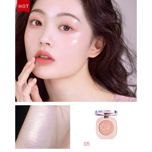 CHIOTURE Monochrome Diamond Highlighter Powder - Shimmering Face & Body Makeup for Contouring, Glowing Skin - Perfect for Parties, Photos & Everyday Wear