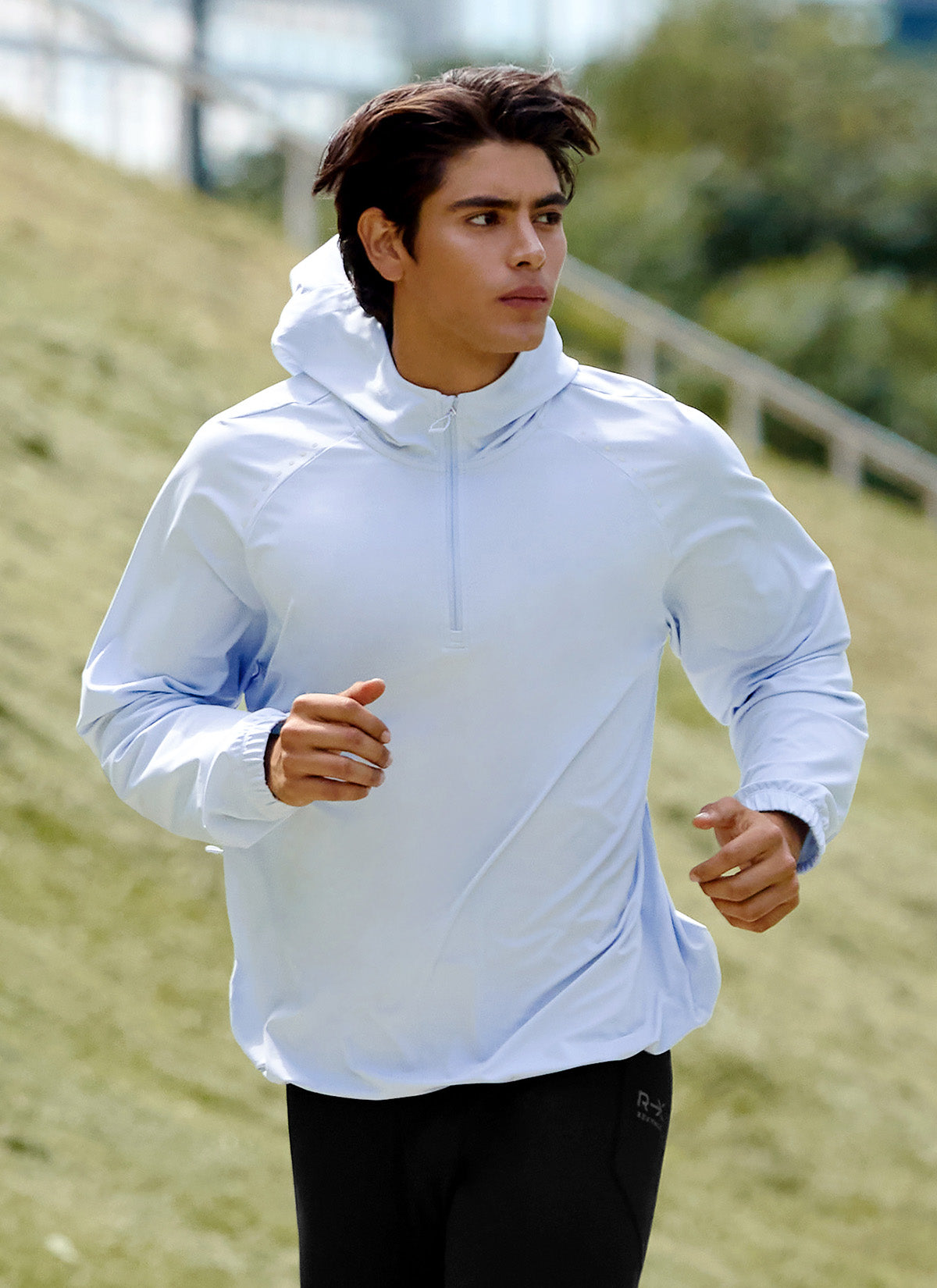 Men's Lightweight Hooded Windbreaker Jacket - Waterproof & Breathable for Running, Hiking & Outdoor Activities