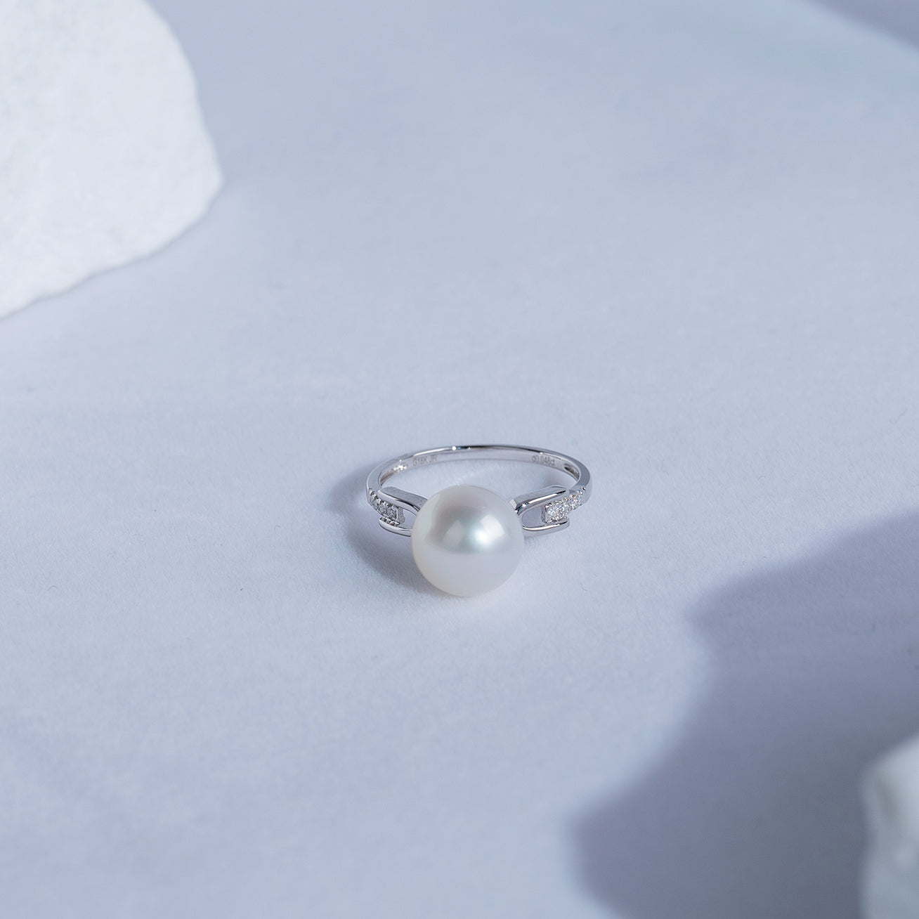 18K Gold Diamond & Australian White South Sea Pearl Ring KR00055 - Elegant Bridal Jewelry, Anniversary Gift for Her, Luxury Engagement Ring