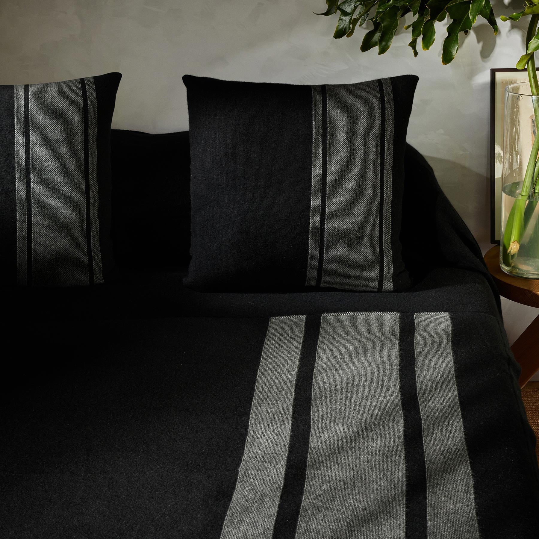 Baja Stripe Knit Blanket Gift Box - Soft & Cozy Black/Heather Grey Throw Blanket for Couch, Bed & Home Decor - Perfect Gift for Christmas, Housewarming & Relaxation