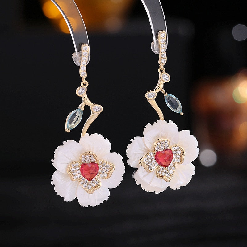 Cubic Zirconia Shell Flower Dangle Earrings for Women - Elegant Wedding & Prom Jewelry LYHR02523 | Perfect for Bridal, Evening Parties & Special Occasions