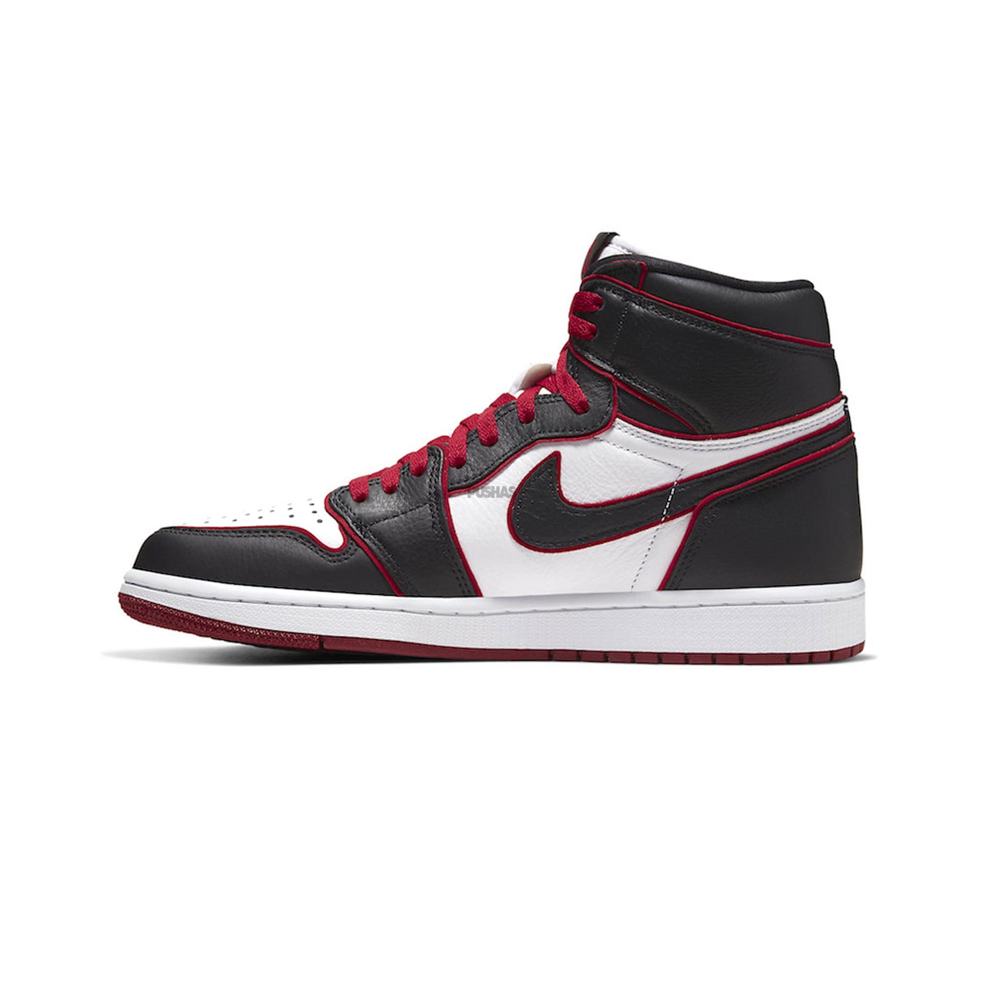 Air Jordan 1 'Bloodline' Retro High OG Basketball Shoes (2019) - Men's Sneakers for Streetwear, Sports & Casual Fashion