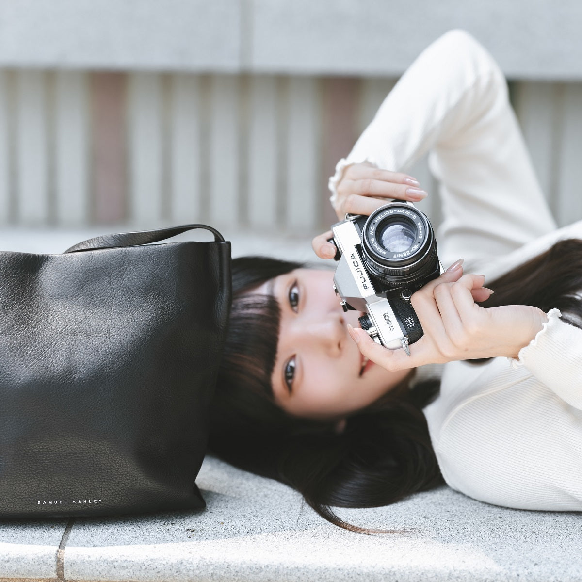 Stylish Poppy Leather Crossbody Bag for Women - Fashionable Vegan Leather Purse with Adjustable Strap, Perfect for Daily Use, Travel & Shopping