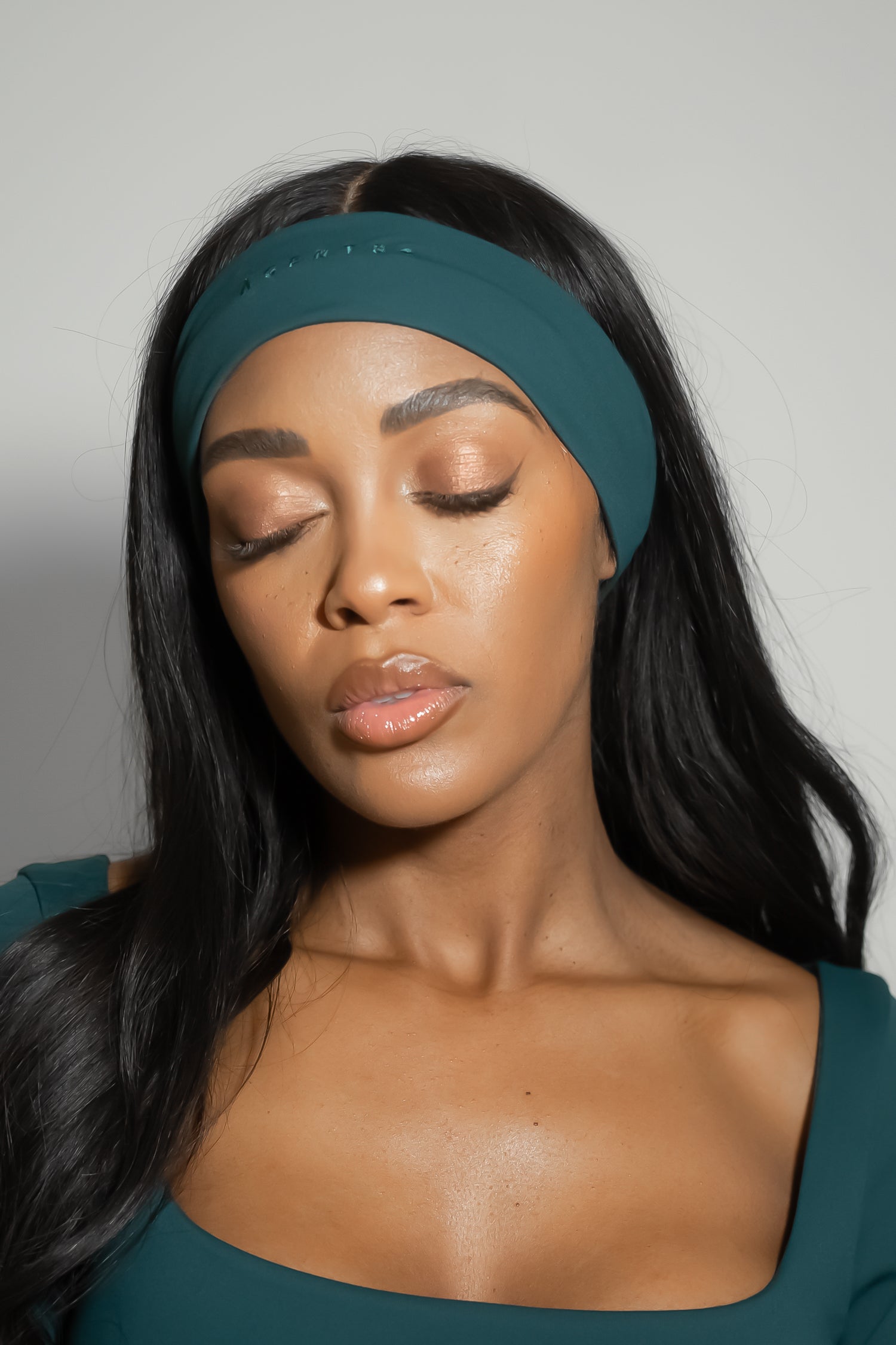 Emerald Green Headband for Women - Fashion Hair Accessories for Workout, Yoga, and Everyday Wear
