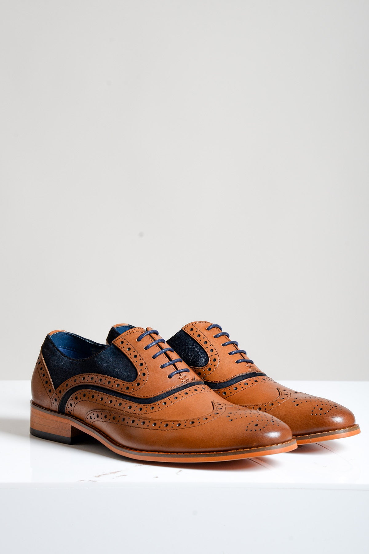 MURRAY Men's Contrast Tan Leather Suede Brogue Oxford Shoes for Business Casual & Formal Wear | Comfortable Dress Shoes for Office, Wedding & Special Occasions