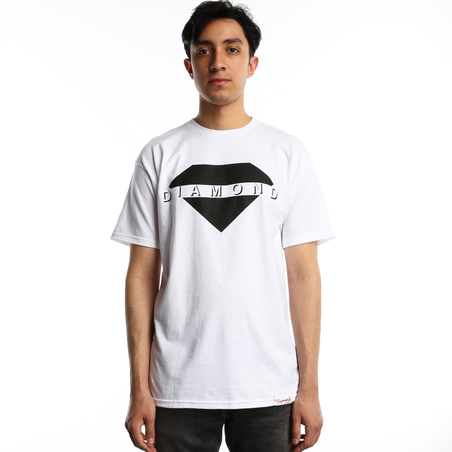Diamond Viewpoint T-Shirt for Men & Women - Soft Cotton Crew Neck Tee - White - Perfect for Casual Wear, Street Style & Everyday Outfits