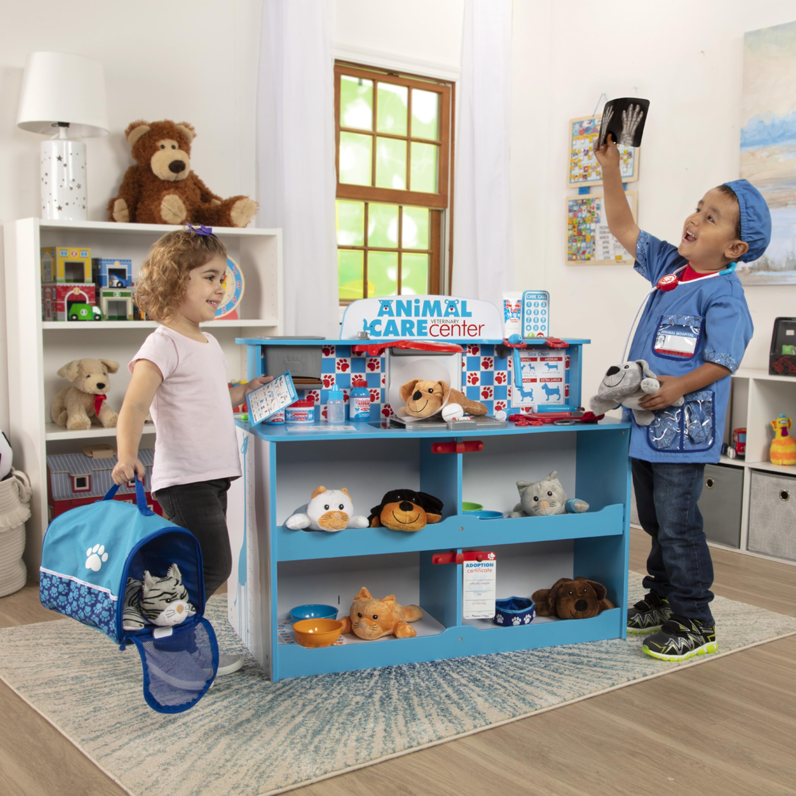Melissa & Doug Wooden Animal Care Veterinarian & Groomer Activity Center - Pretend Play Vet Set for Kids with Stuffed Animals | Perfect for Imaginative Play, Role-Playing Games & Early Childhood Development