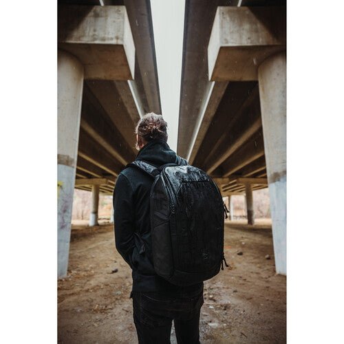 Nomatic McKinnon 25L Camera Backpack with Ladder & Large Cube - Perfect for Travel, Photography & Outdoor Adventures