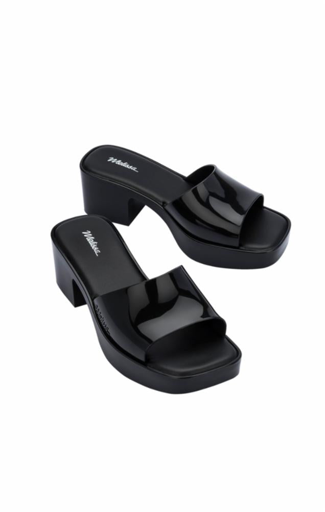 Melissa Women's 32955 Black M Leather Sandals - Comfortable & Stylish Summer Shoes for Beach, Vacation & Casual Outings