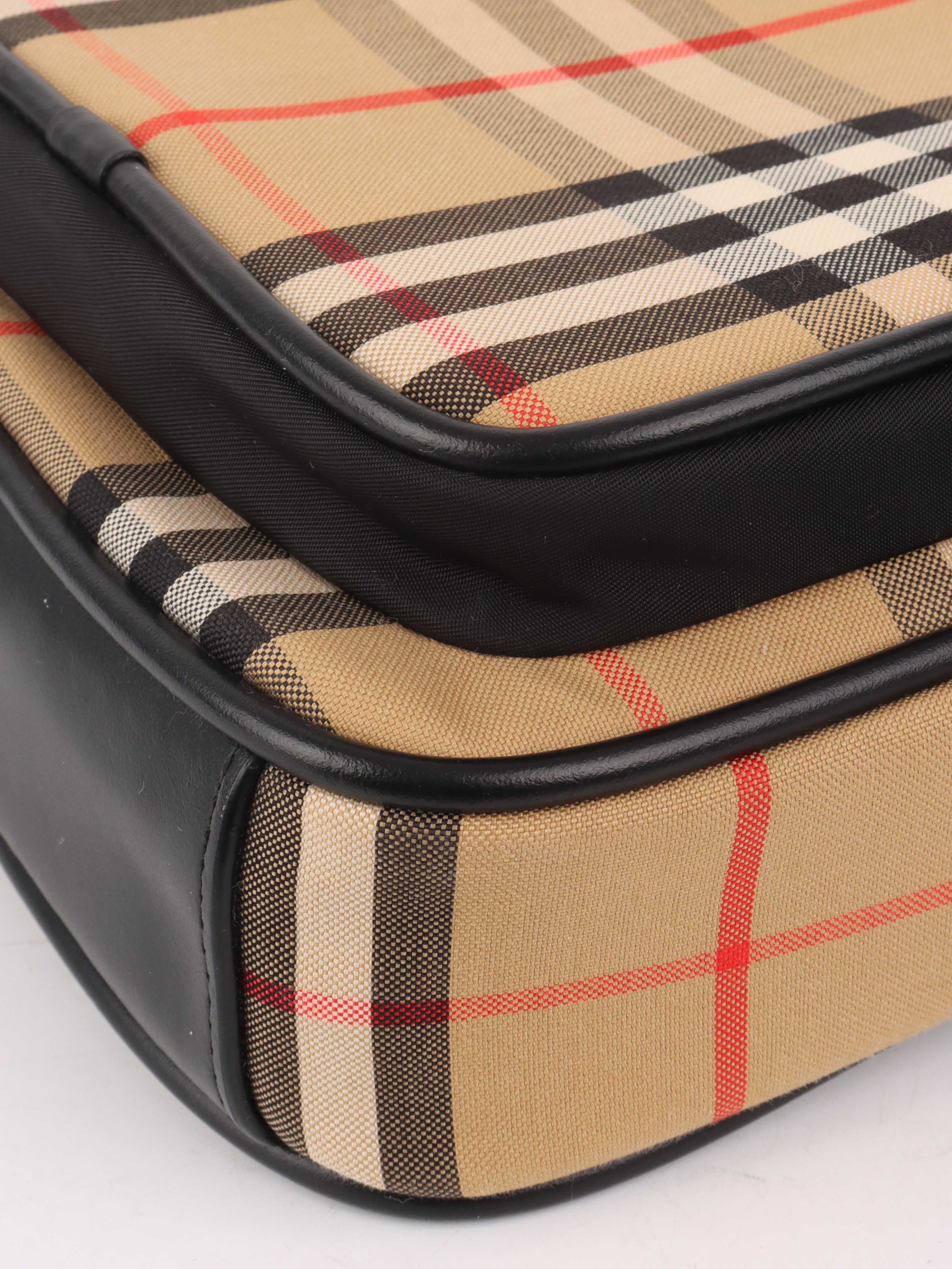 Burberry Vintage Check Leather Crossbody Bag - Stylish Designer Handbag for Women, Perfect for Everyday Use, Travel & Casual Outings