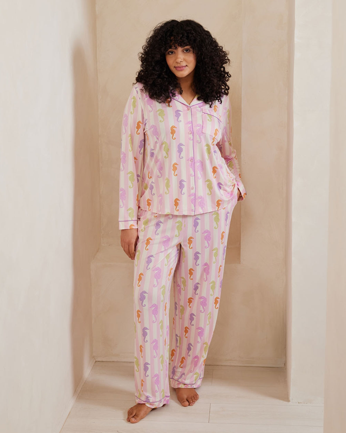 Seahorse Stripe Print Long Sleeve Pajama Set for Women - Soft Cotton Sleepwear for Nighttime Comfort & Lounge Wear
