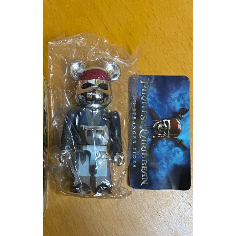 Bearbrick Series 22 HORROR Pirates of the Caribbean 100% Collectible Figure - Limited Edition Vinyl Art Toy for Display & Gift Giving - Perfect for Anime Fans, Movie Collectors & Home Decor