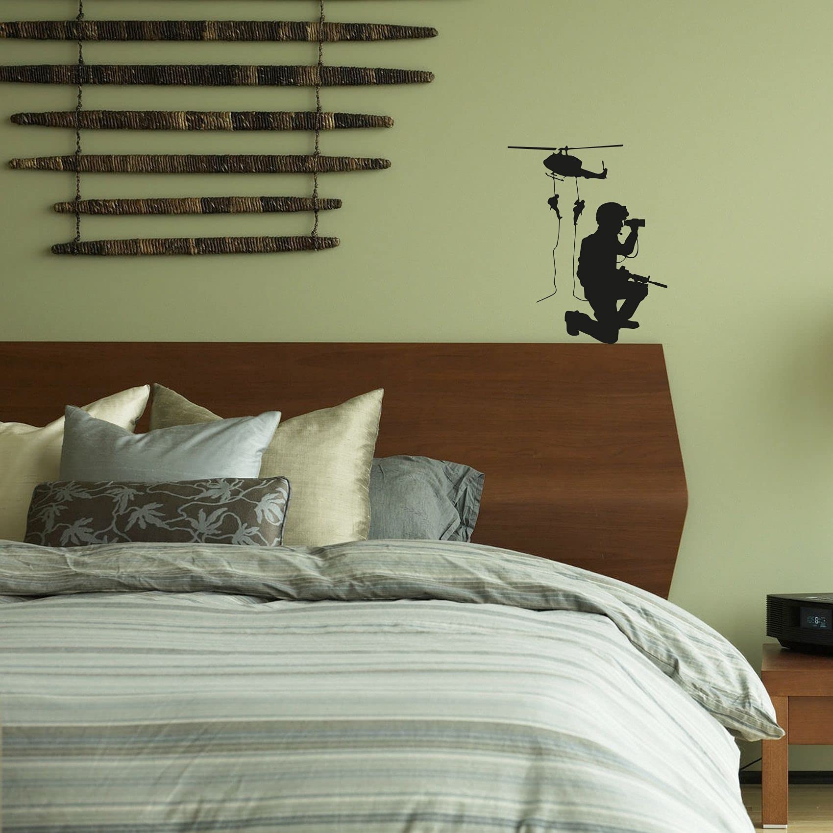 Military Helicopter Landing SWAT Team Army Men Wall Decal - 10x8 Inch Vinyl Sticker for Kids Room, Playroom, Bedroom & Home Decor - Perfect for Boys, Girls & Military Theme Lovers