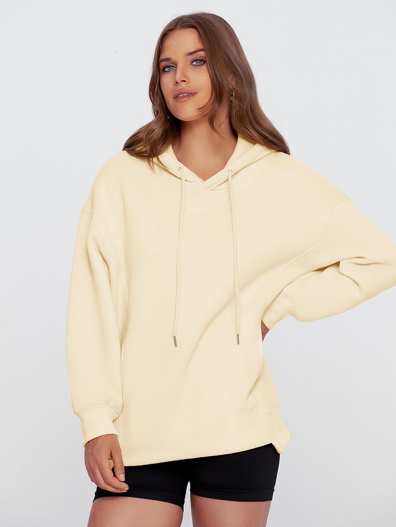 Glamaker Women's Oversized Fleece Hoodie - Cozy Fall Sweatshirt with Pocket, Long Sleeve Pullover for Casual Outfits | Perfect for Lounging, Travel & Streetwear Fashion