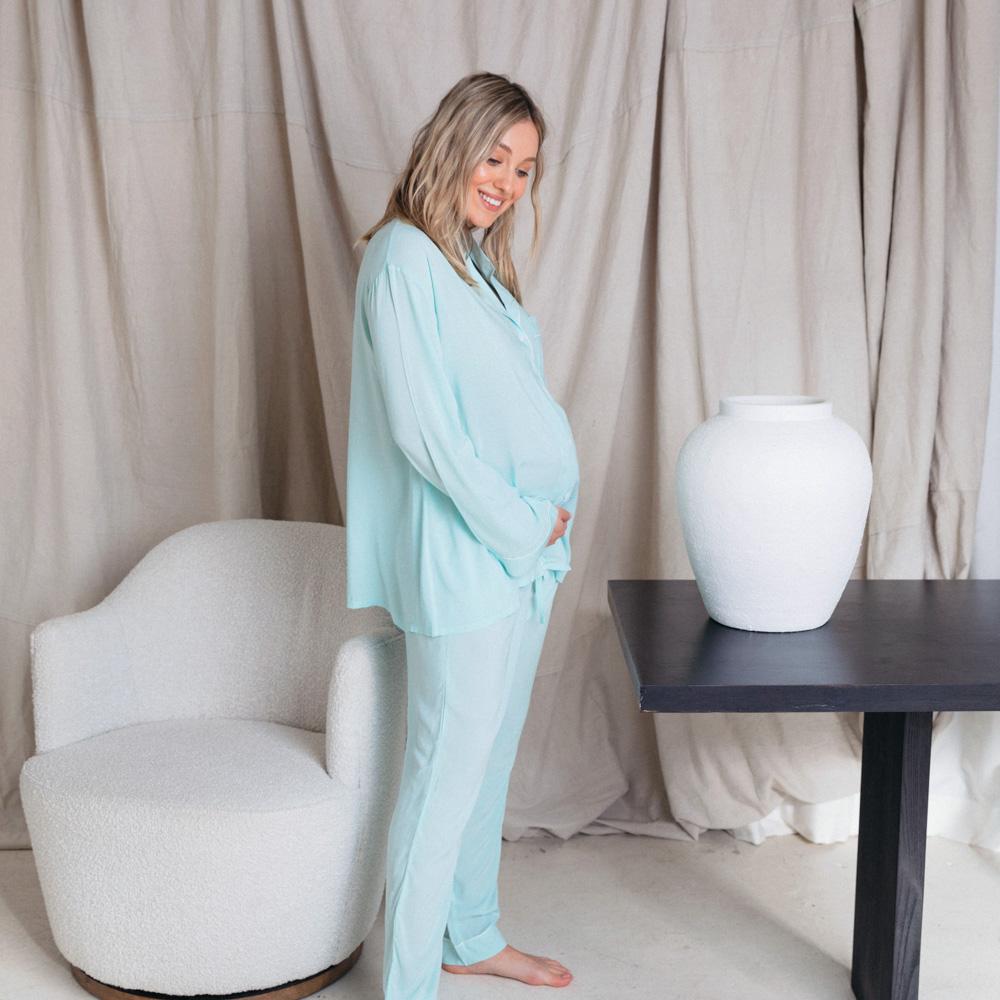 Comfortable Women's Maternity Long Sleeve Pajama Set - Soft Cotton Sleepwear for Pregnant Women - Mint Green Loungewear for Relaxing at Home or Hospital Stay
