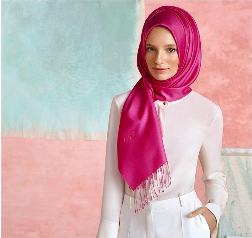 Luxury Aker Silk Shawl with Swarovski Crystals - Elegant Hot Pink Wrap for Women | Perfect for Evening Parties, Weddings & Special Occasions