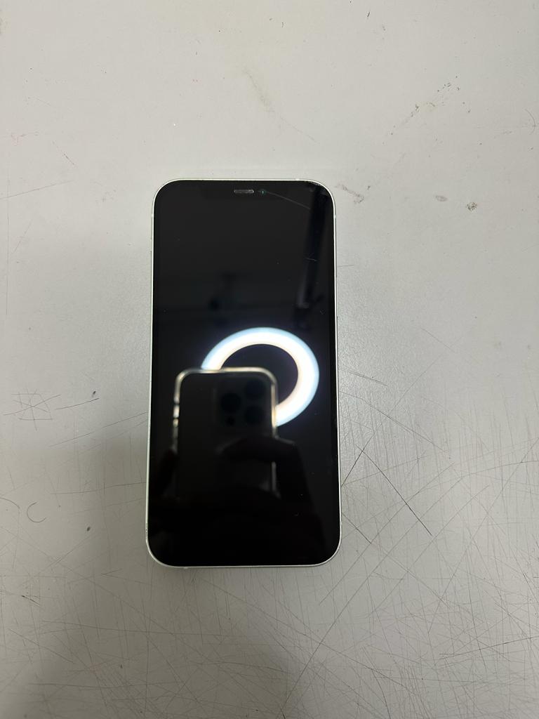 Apple iPhone 12 5G Unlocked Smartphone - 64GB Storage, 6.1