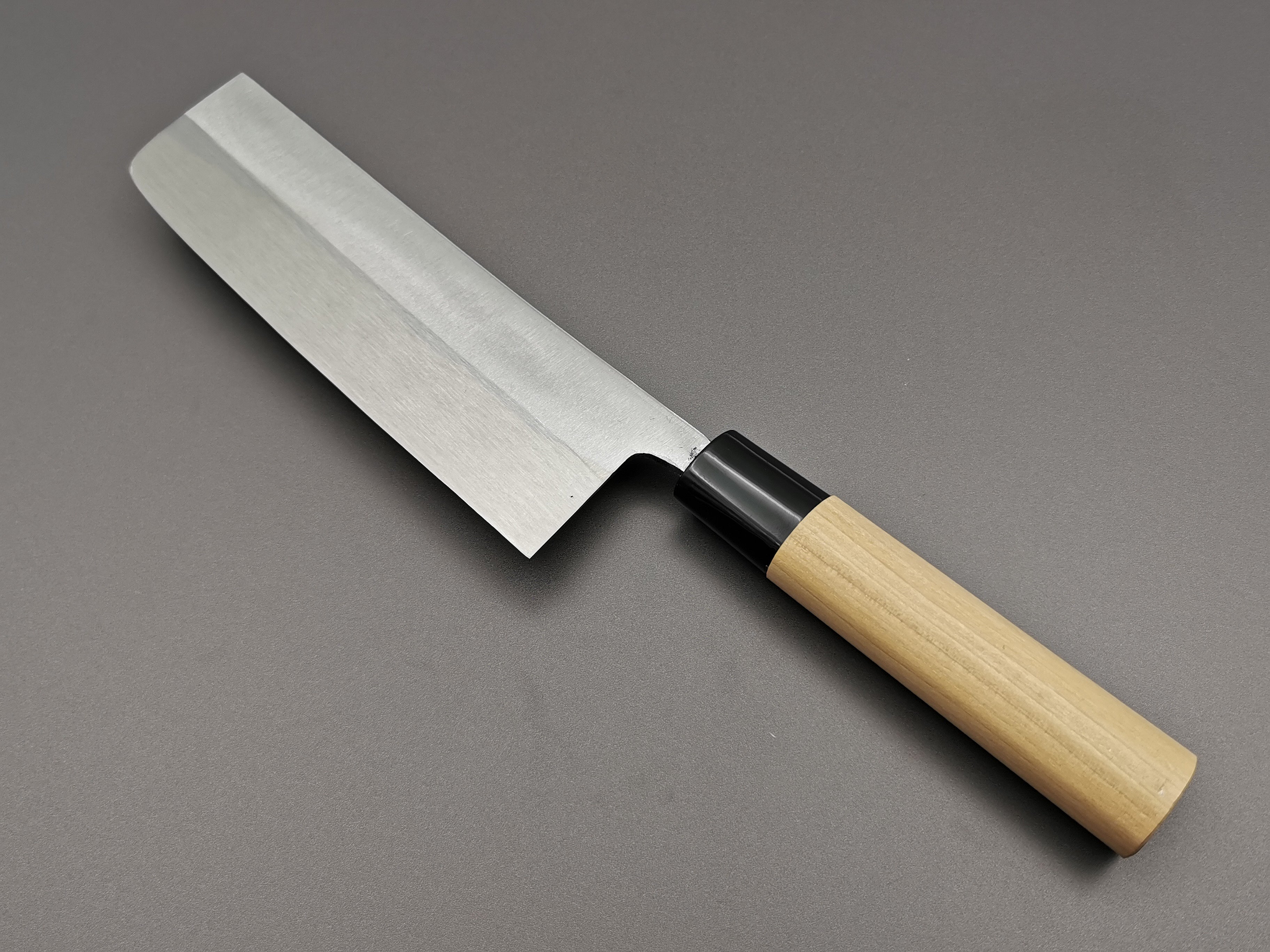 Premium Japanese Nakiri Knife - Michio Ishikawa White #2 Steel Single Bevel Vegetable Cleaver - Perfect for Sushi Chefs & Home Cooking Enthusiasts