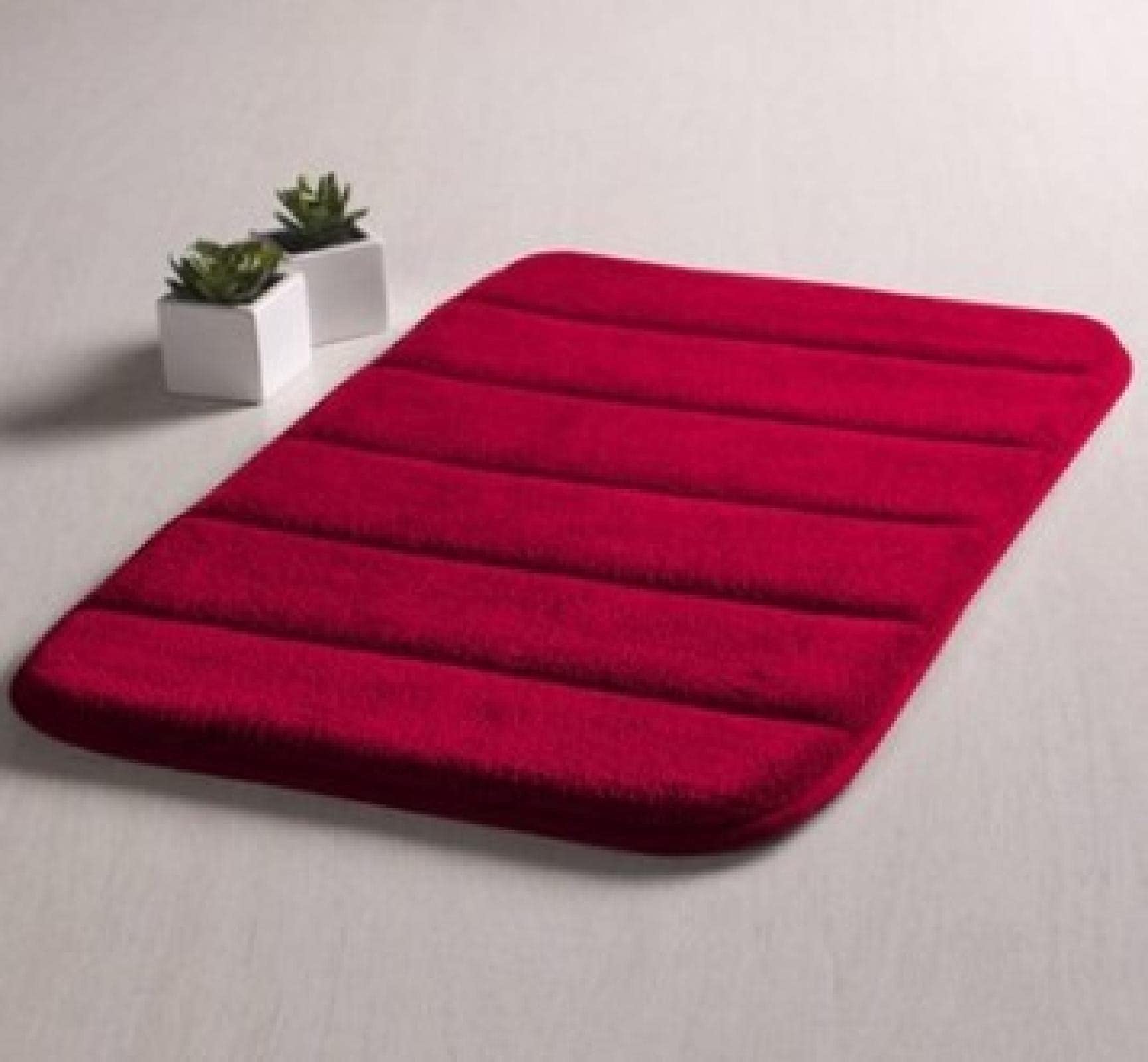 Premium Coral Fleece Bath Mat - Super Absorbent, Non-Slip Memory Foam Bathroom Rug - Washable Toilet Floor Mat for Bath & Shower (Red) - Perfect for Wet Floors, Spa Days & Cozy Bathroom Decor