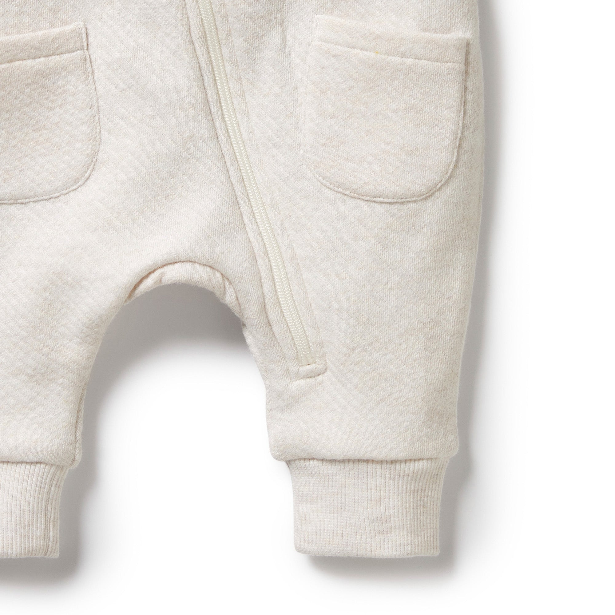 Organic Oatmeal Quilted Baby Growsuit - Soft & Comfortable Infant Sleepwear for Newborns & Toddlers - Perfect for Nursery, Bedtime & Playtime