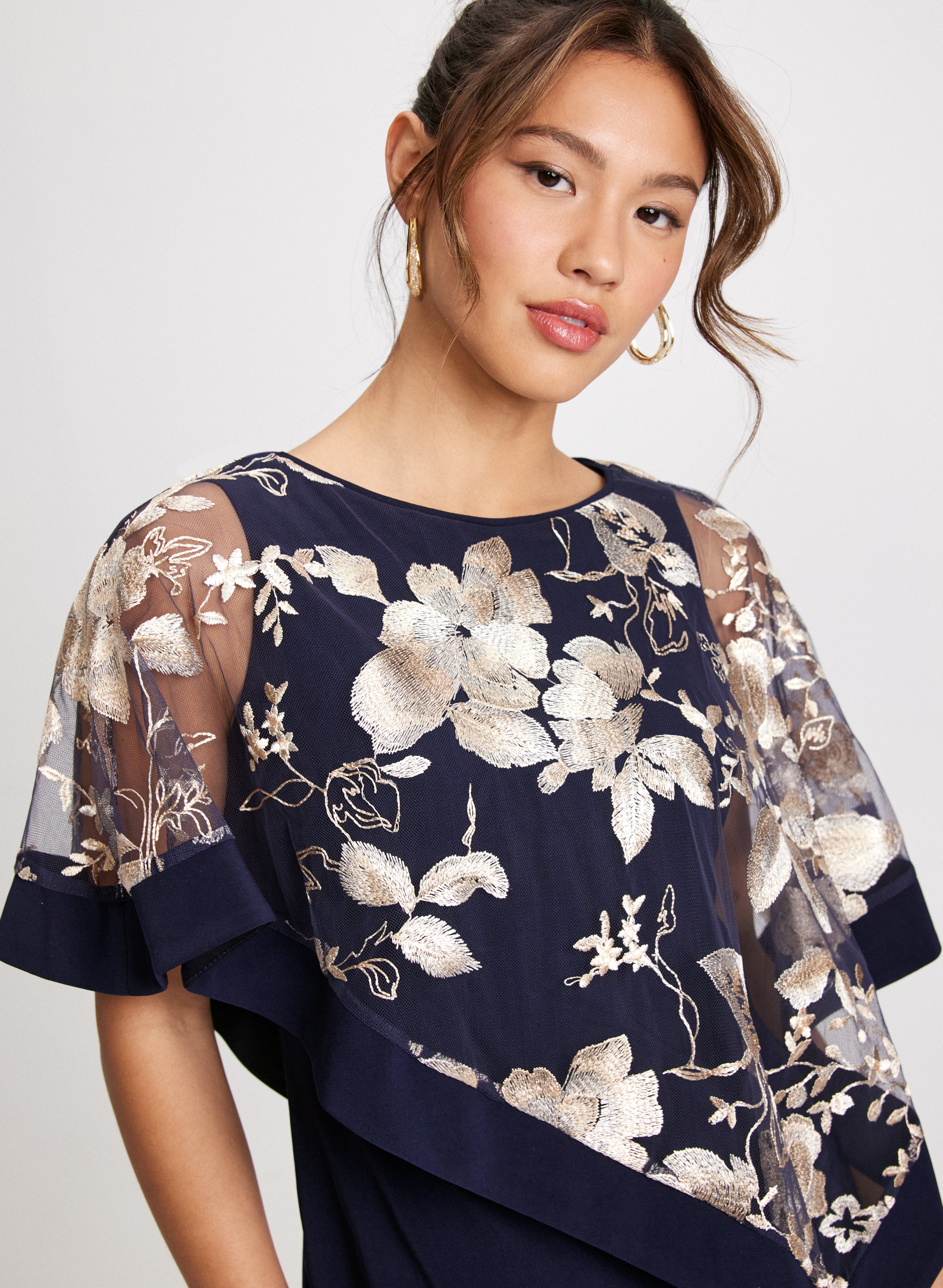 Floral Print Fitted Poncho Dress for Women - Elegant & Stylish for Parties, Weddings, and Special Occasions