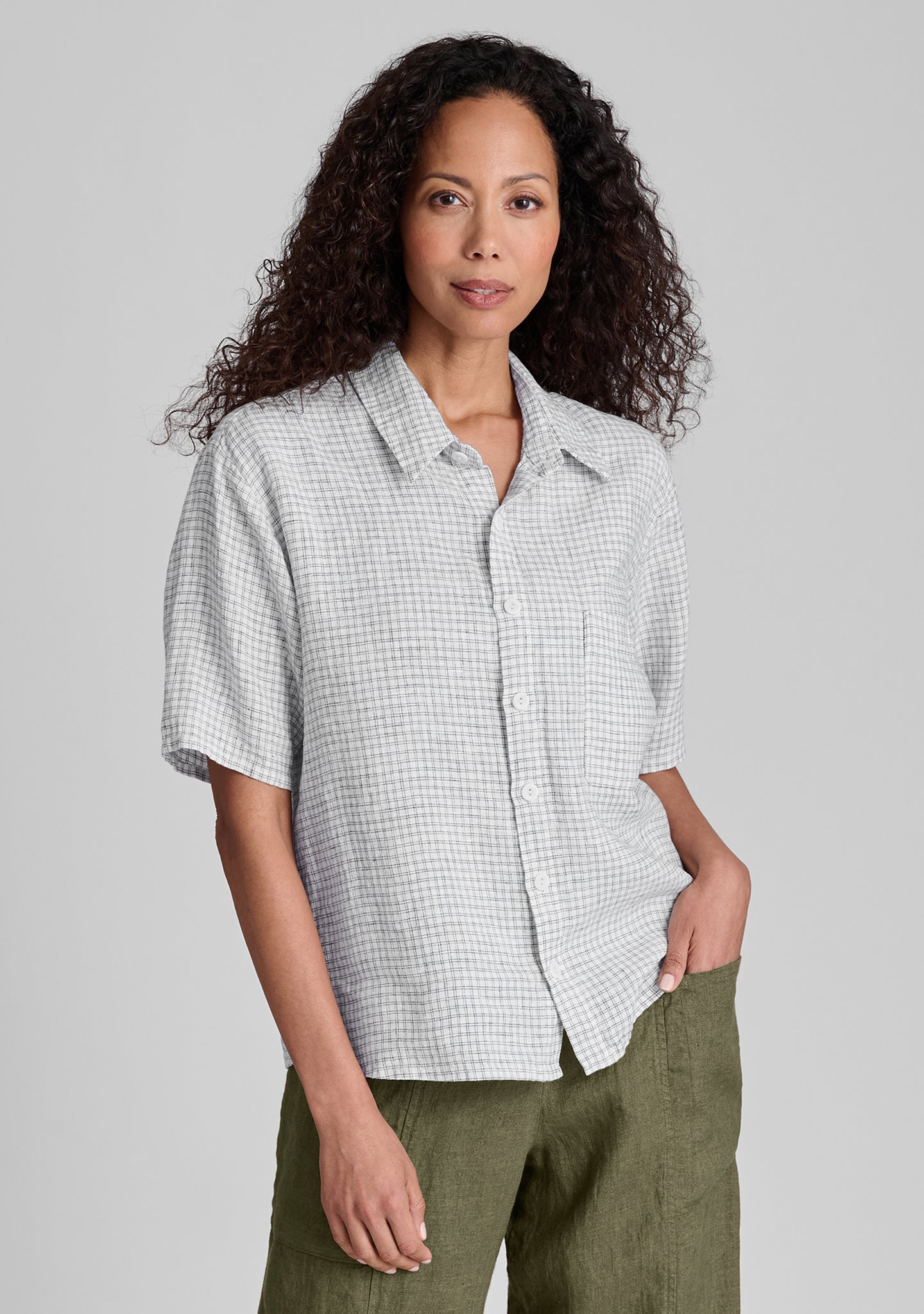 Premium Linen Button Down Shirt for Men & Women | Breathable & Comfortable Casual Wear | Perfect for Office, Travel & Summer Outfits