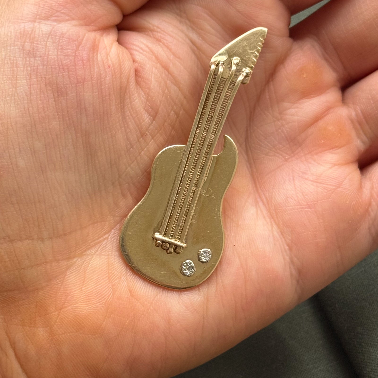 0.01ctw Diamond Guitar Pendant Necklace - Elegant Music Jewelry Gift for Musicians & Guitar Lovers - Perfect for Concerts, Birthdays & Special Occasions