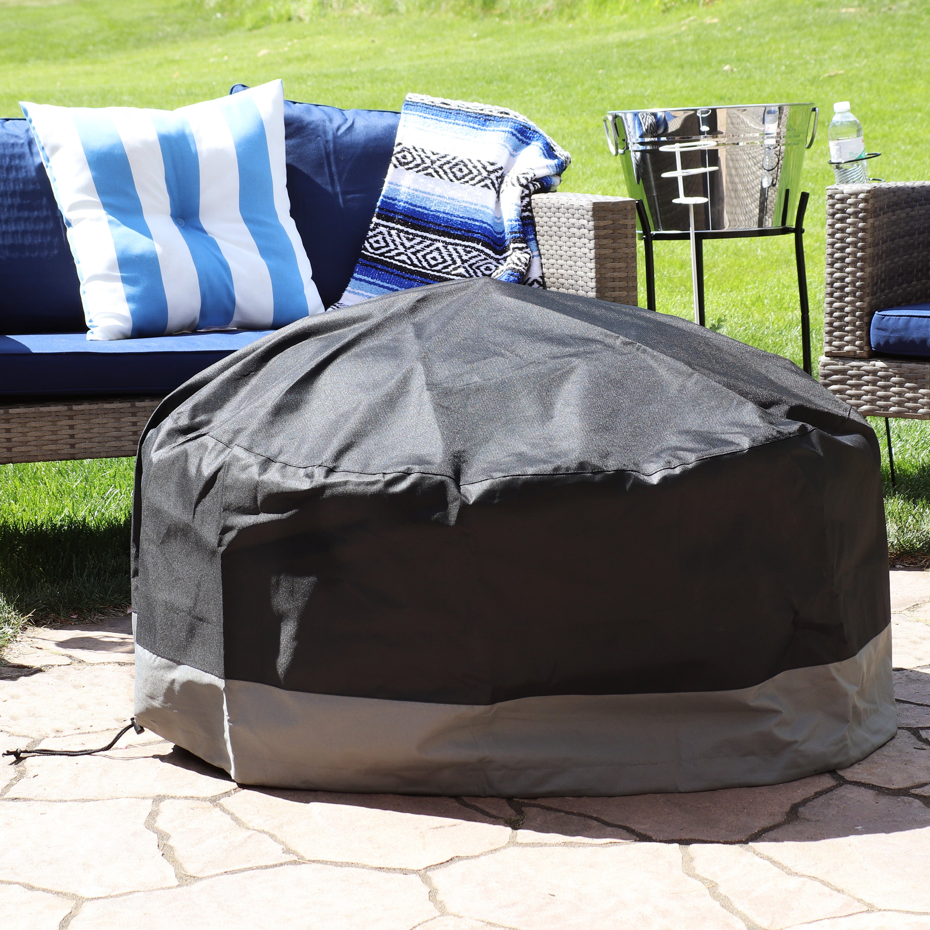 Sunnydaze Round Fire Pit Cover - UV Resistant Waterproof Outdoor Patio Furniture Protector for All Weather Use
