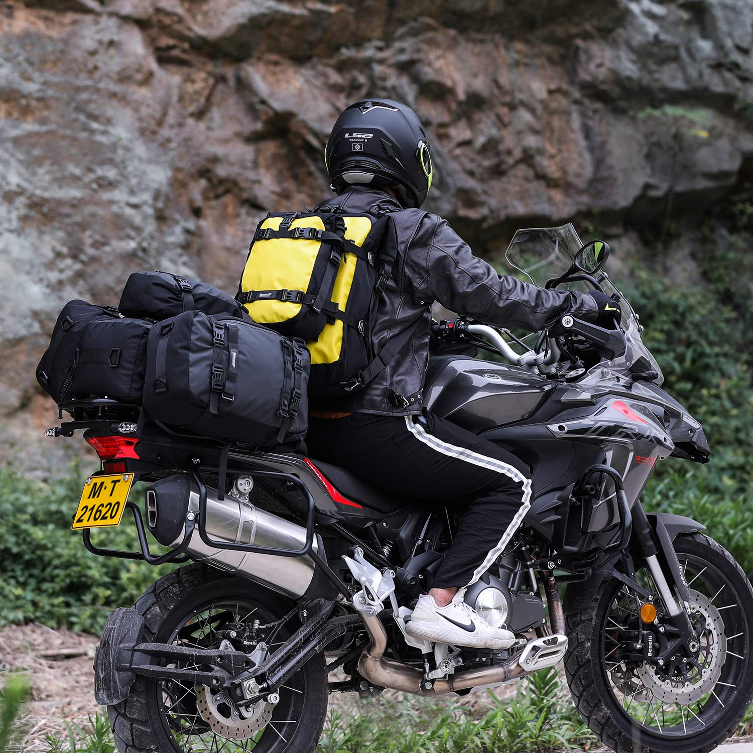Rhinowalk 10L/20L/30L Waterproof Motorcycle Pannier Bag - Durable Rear Rack Trunk Seat Storage for Bikes - Perfect for Commuting, Touring & Adventure Rides (Black, 10L)