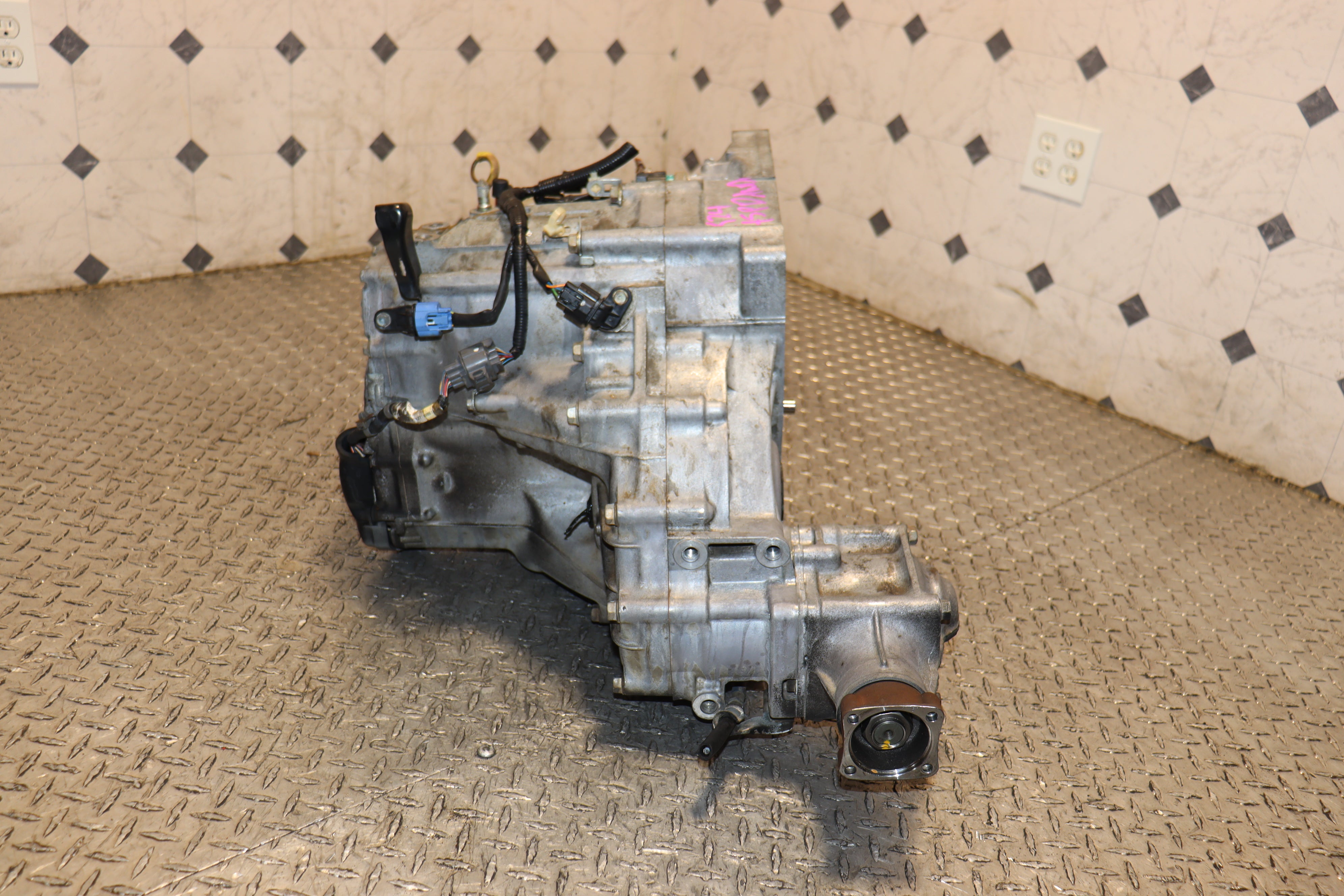 JDM K24A Automatic Transmission 4WD 4 Speed for 2002-2004 Honda CR-V AWD - Perfect for Engine Swap & Performance Upgrades