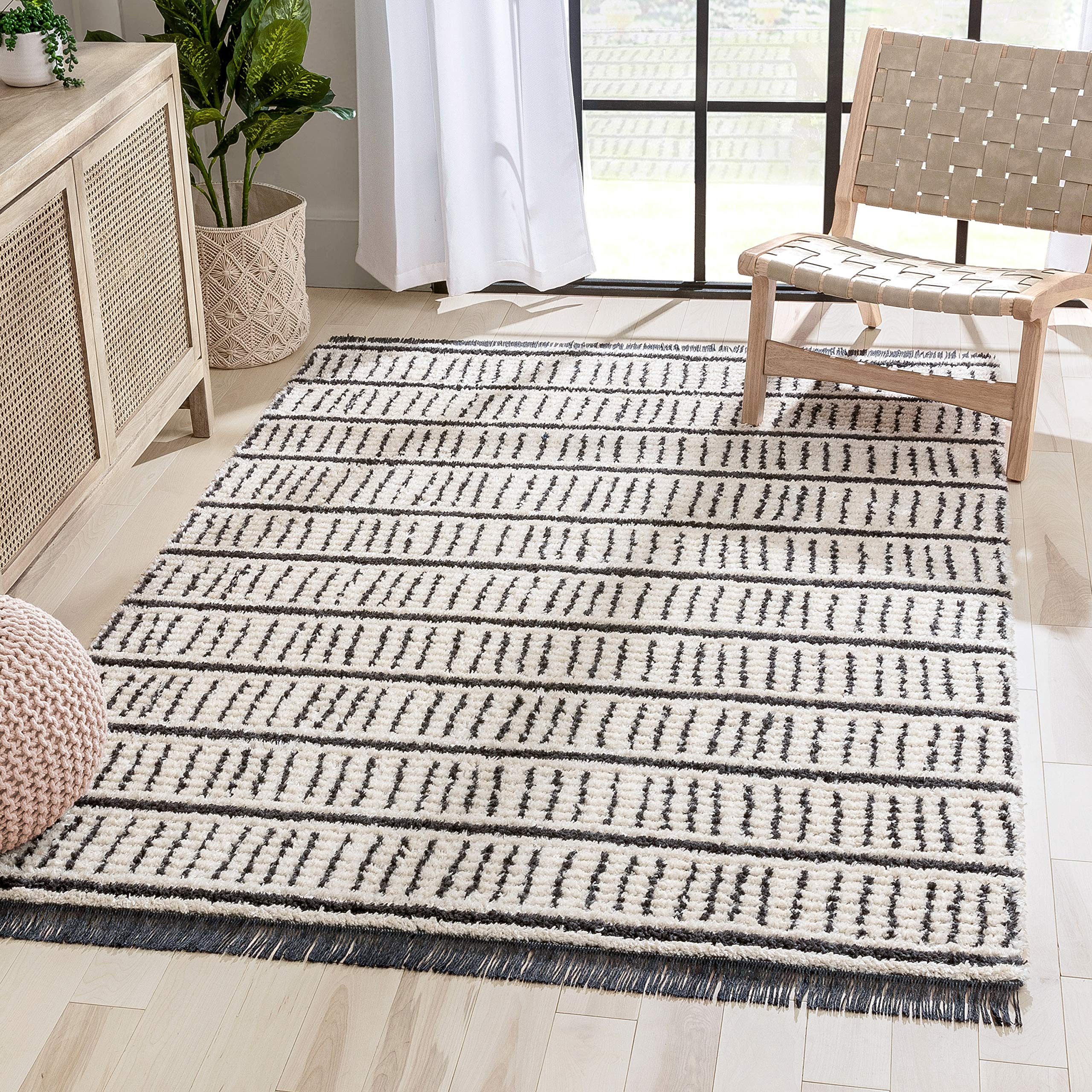 Well Woven Vihno Ivory Tribal Stripes Geometric Pattern Area Rug 5x7 (5'3