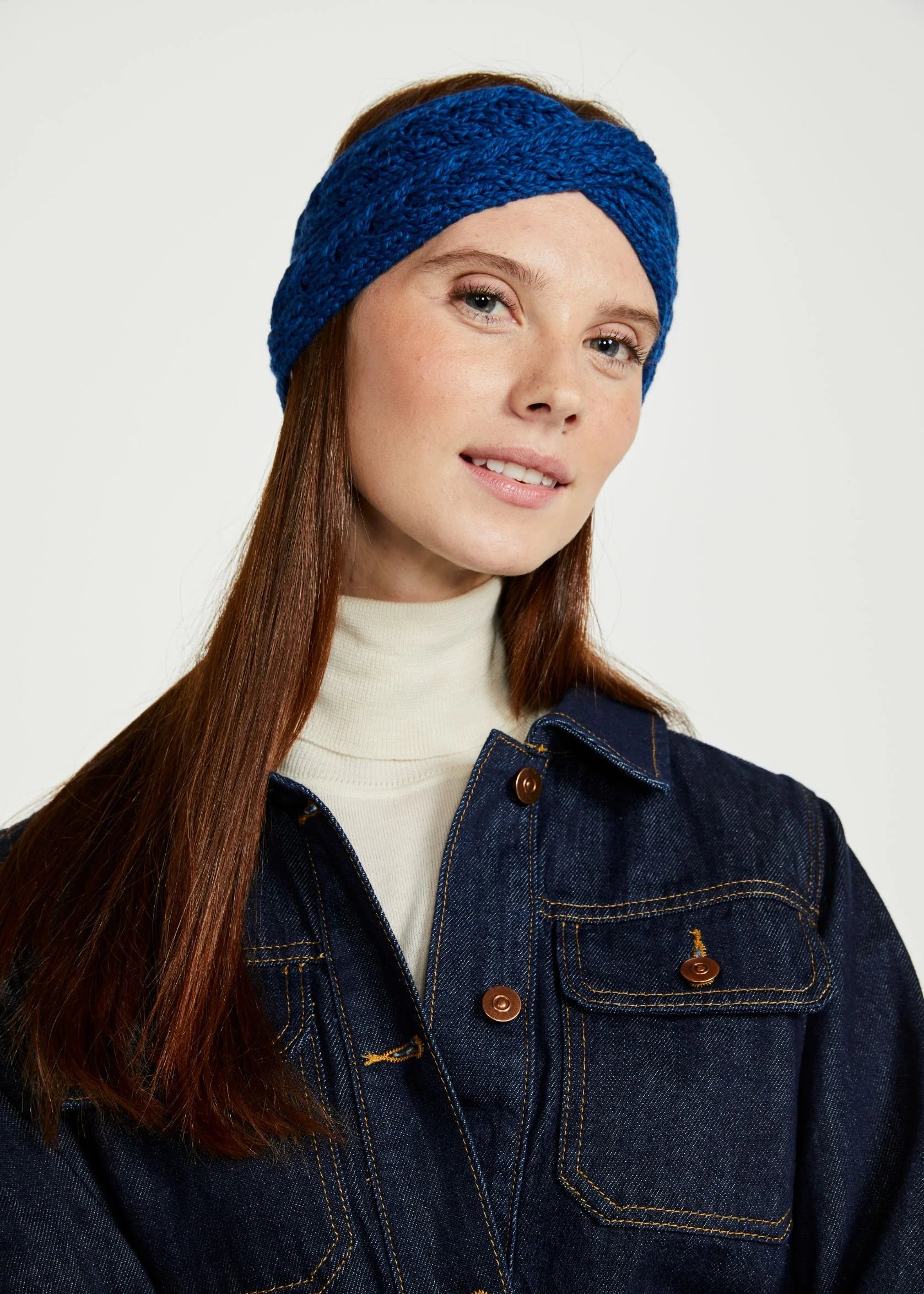 Aran Cross Over Headband for Women - Stylish Knitted Hair Accessory for Workout, Yoga, and Everyday Wear