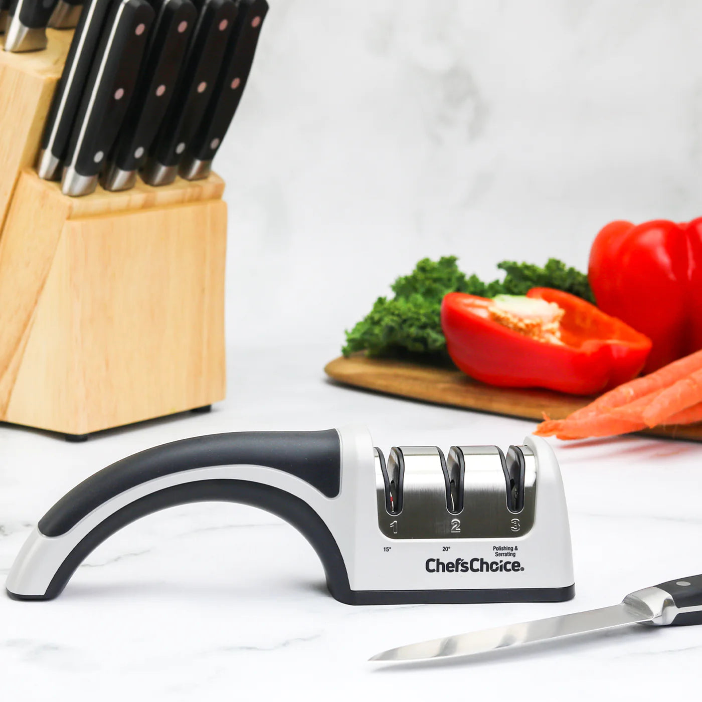 Chef'sChoice AngleSelect Professional Manual Knife Sharpener - Silver/Black | Precision Kitchen Tool for Sharpening Chef Knives, Hunting Knives & Kitchen Cutlery | Perfect for Home Cooks & Professional Chefs