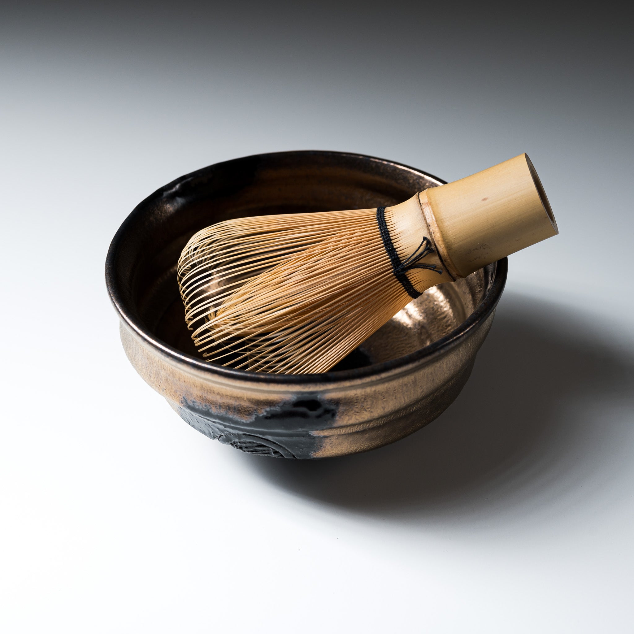 Premium NINSHU Matcha Bowl for Japanese Tea Ceremony - Handcrafted Zen Style Ceramic Tea Cup - Perfect for Matcha, Green Tea, and Meditation Rituals