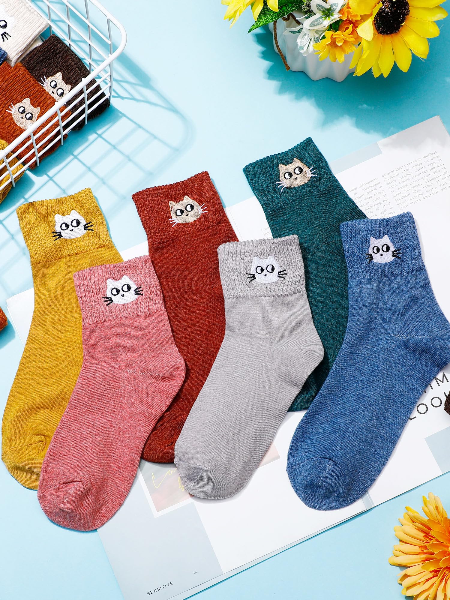 Eurzom 10 Pairs Women's Cotton Crew Socks - Lightweight & Cute for Daily Wear